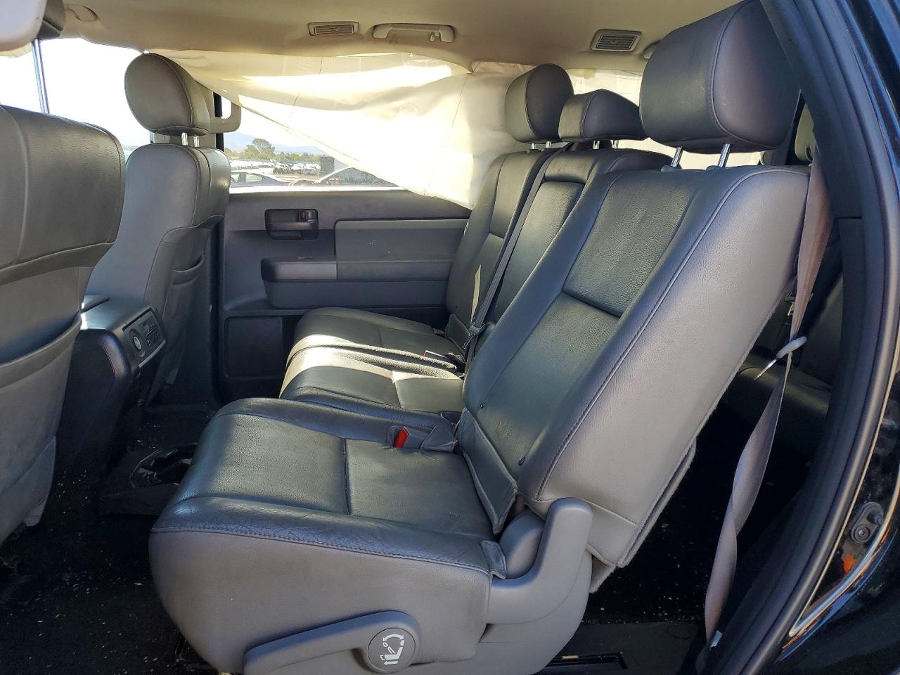 2014 Toyota Sequoia Sr5 Black vin: 5TDBW5G16ES098863
