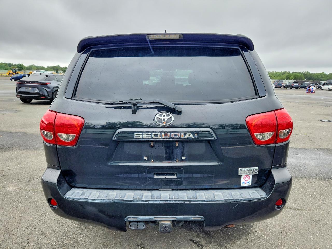 2015 Toyota Sequoia Sr5 Black vin: 5TDBY5G10FS111974