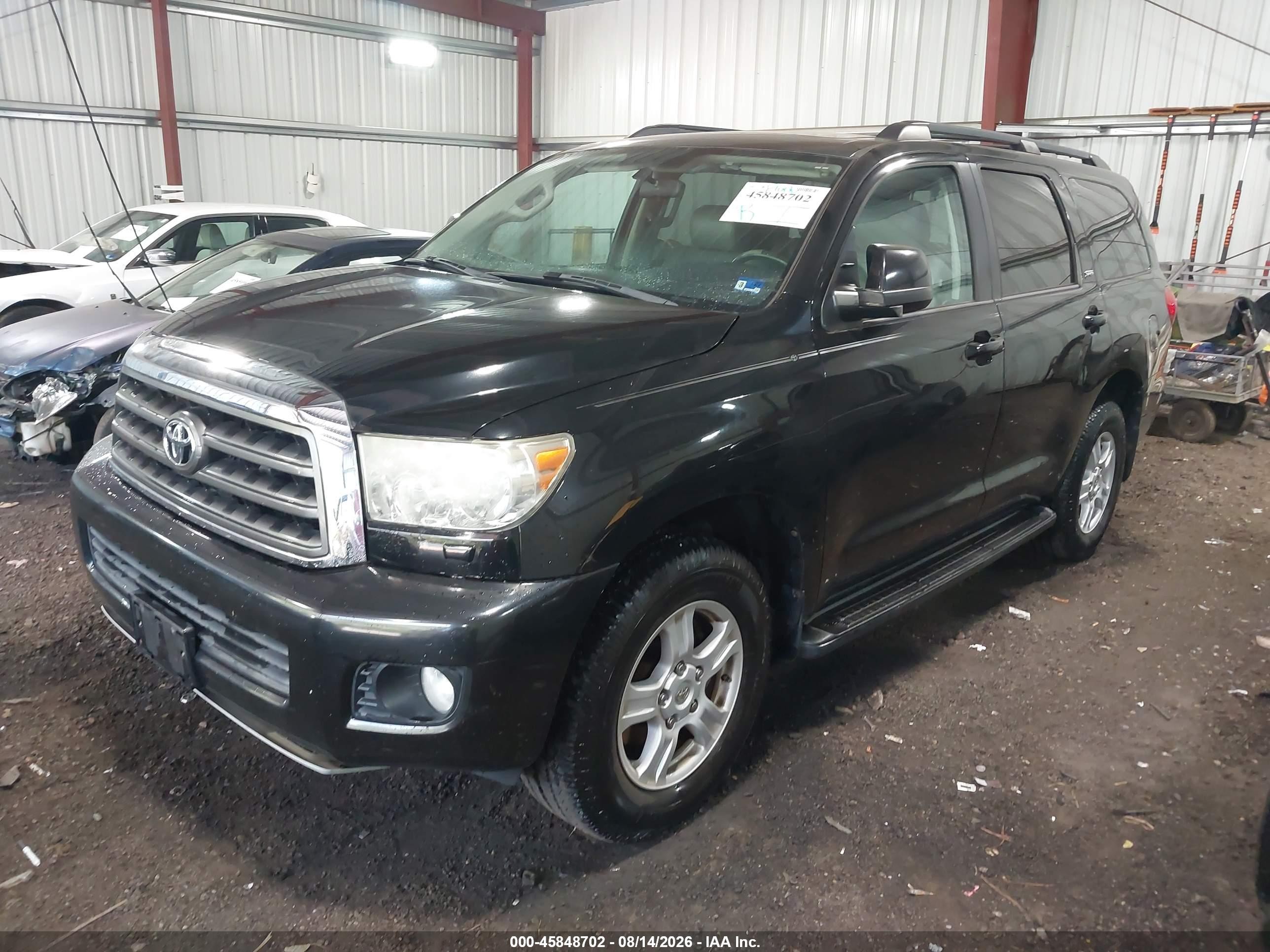 2015 Toyota Sequoia Sr5 5.7l V8 Black vin: 5TDBY5G11FS118352