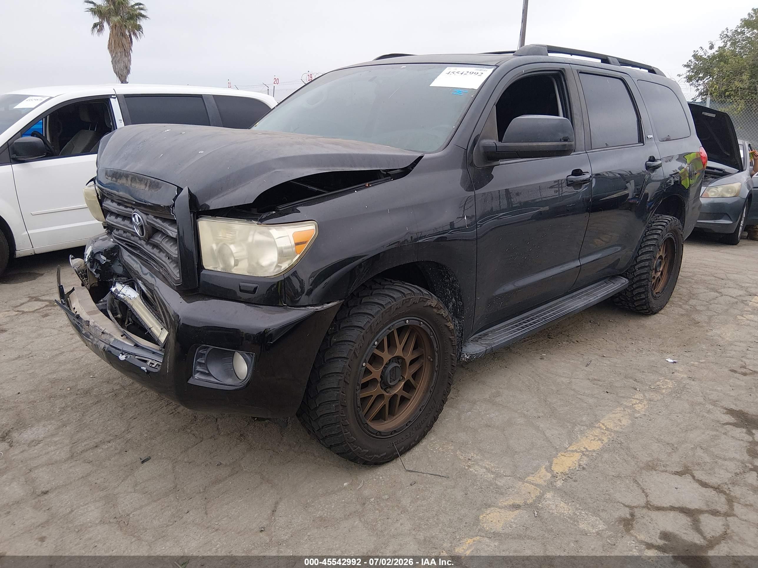 2012 Toyota Sequoia Sr5 5.7l V8 Black vin: 5TDBY5G13CS067478