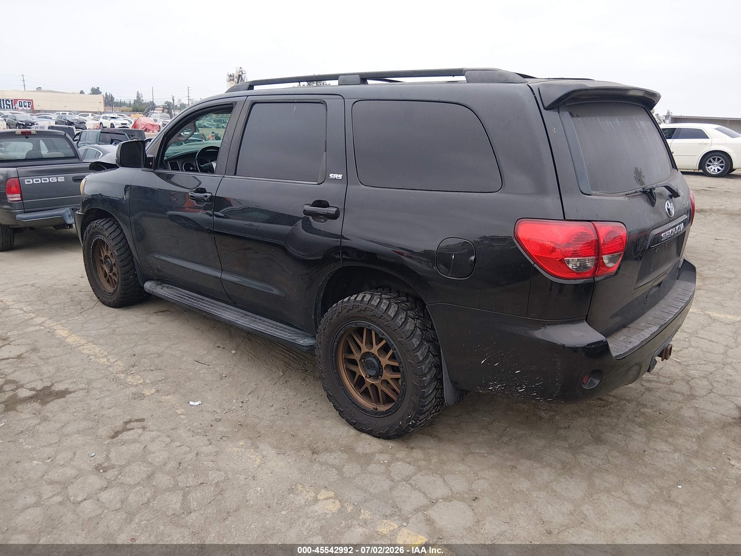 2012 Toyota Sequoia Sr5 5.7l V8 Black vin: 5TDBY5G13CS067478
