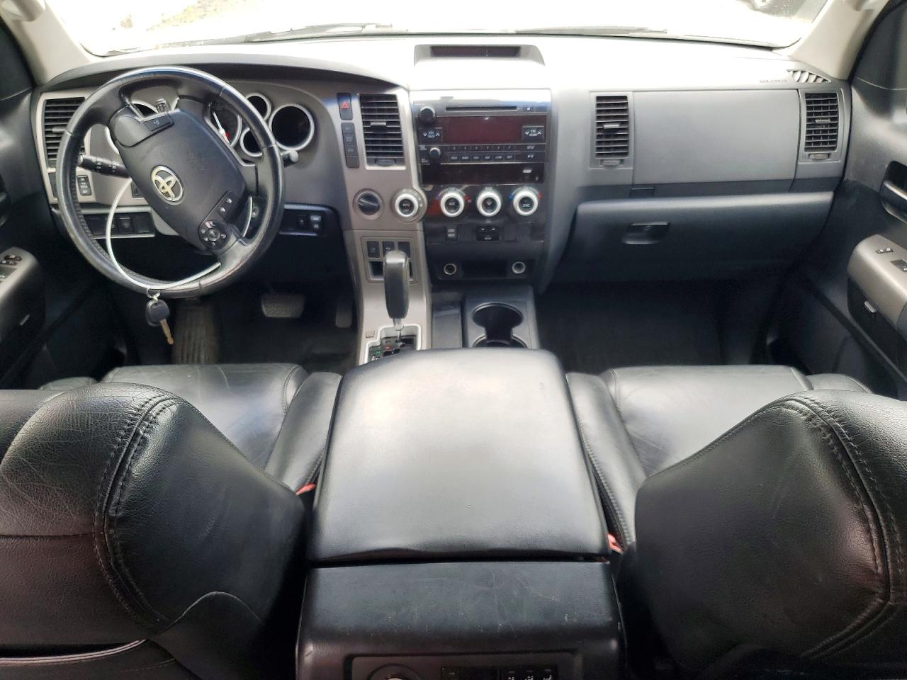 2010 Toyota Sequoia Sr5 Белый vin: 5TDBY5G17AS026221