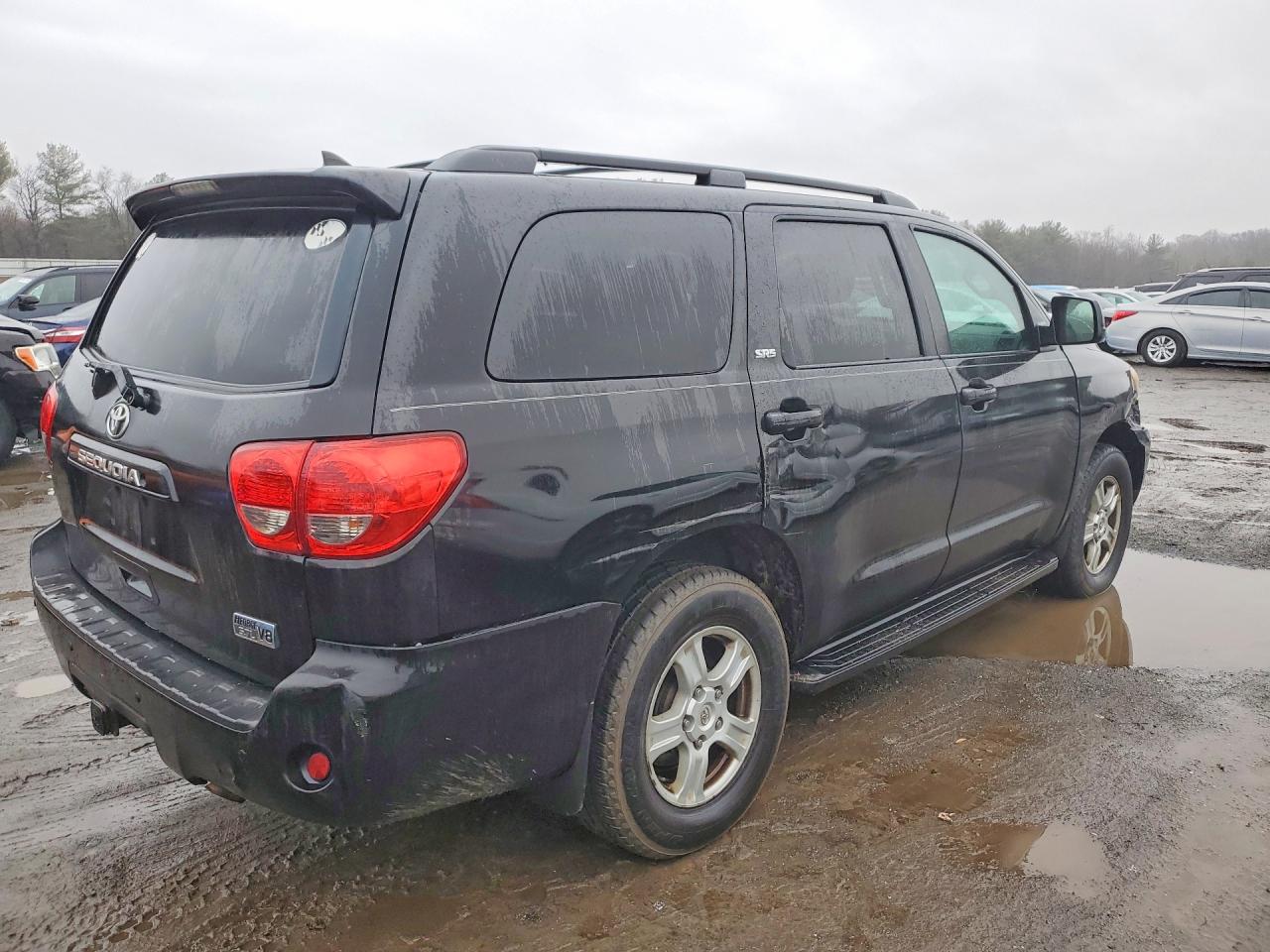2011 Toyota Sequoia Sr5 Black vin: 5TDBY5G17BS045272