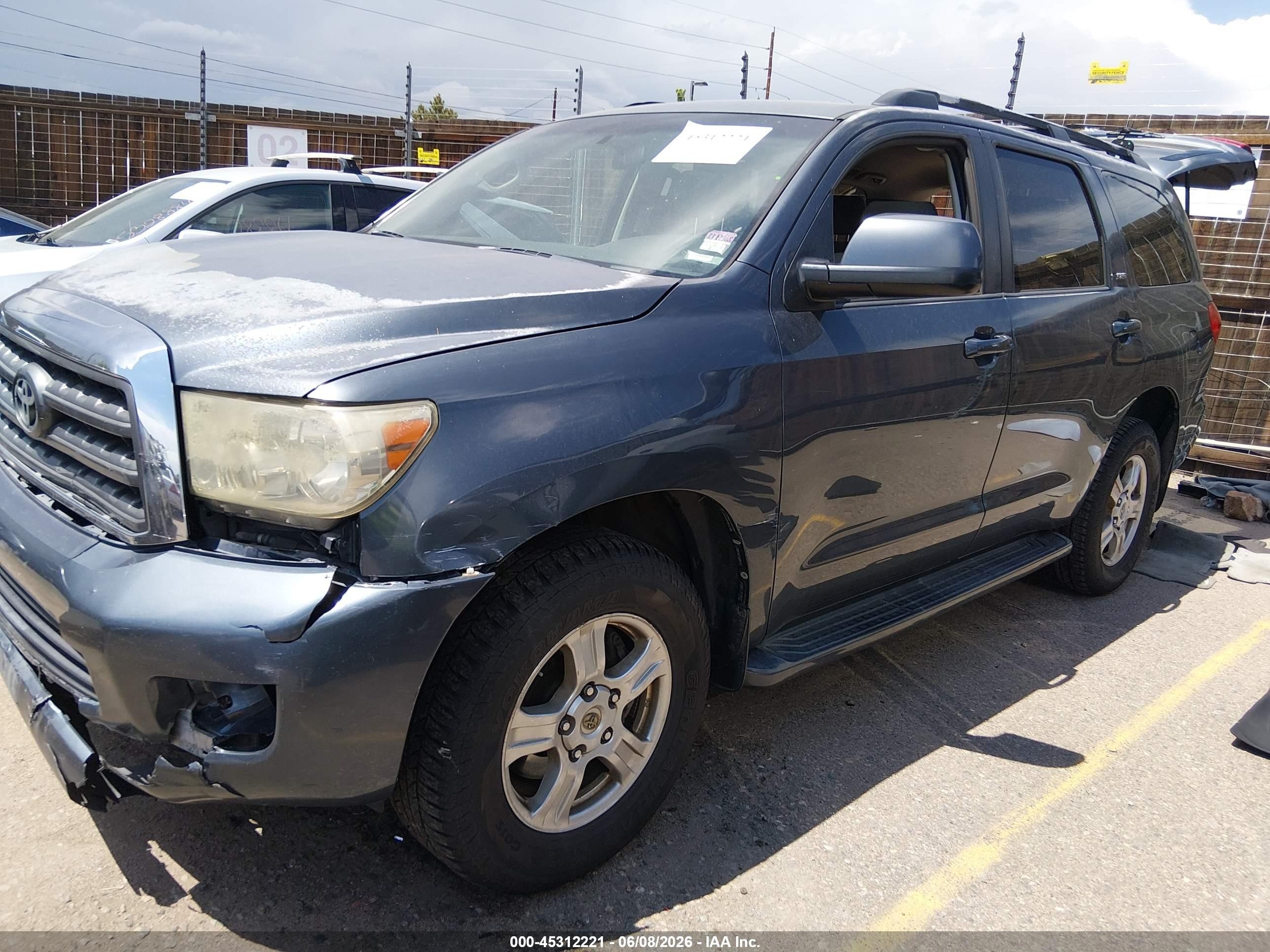 2008 Toyota Sequoia Sr5 5.7l V8 Gray vin: 5TDBY64A08S013248