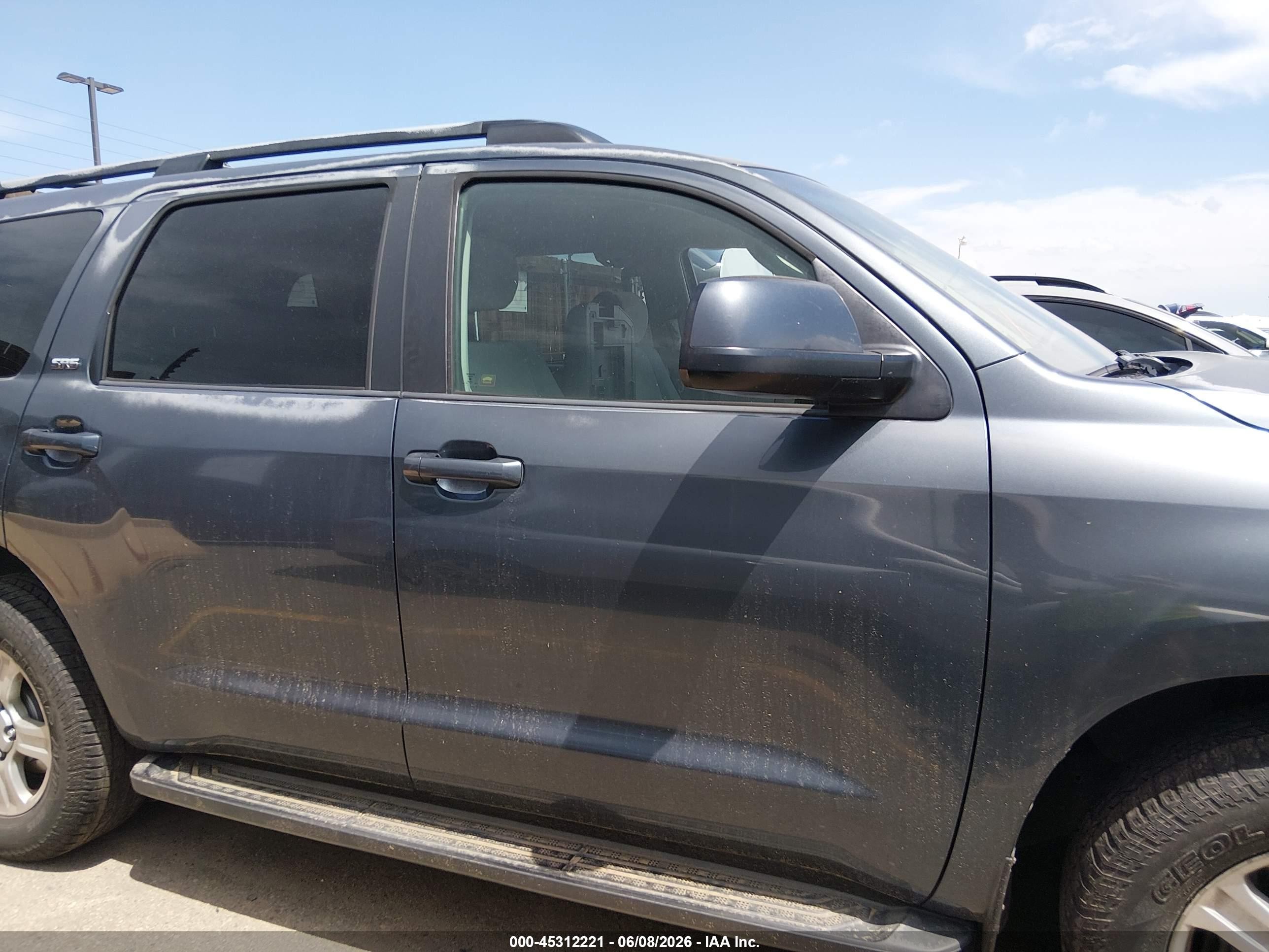 2008 Toyota Sequoia Sr5 5.7l V8 Gray vin: 5TDBY64A08S013248