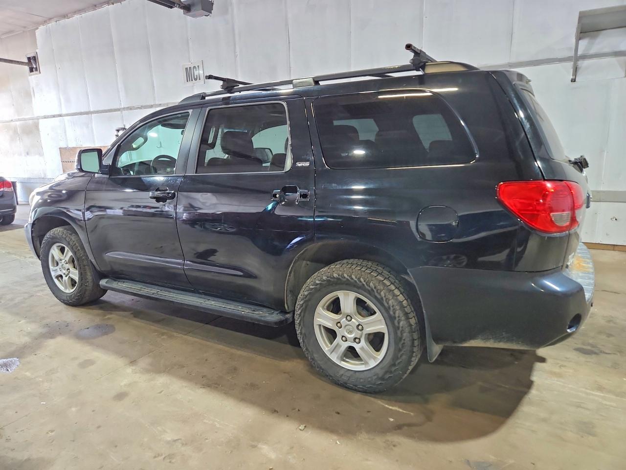 2008 Toyota Sequoia Sr5 Black vin: 5TDBY64A18S012058