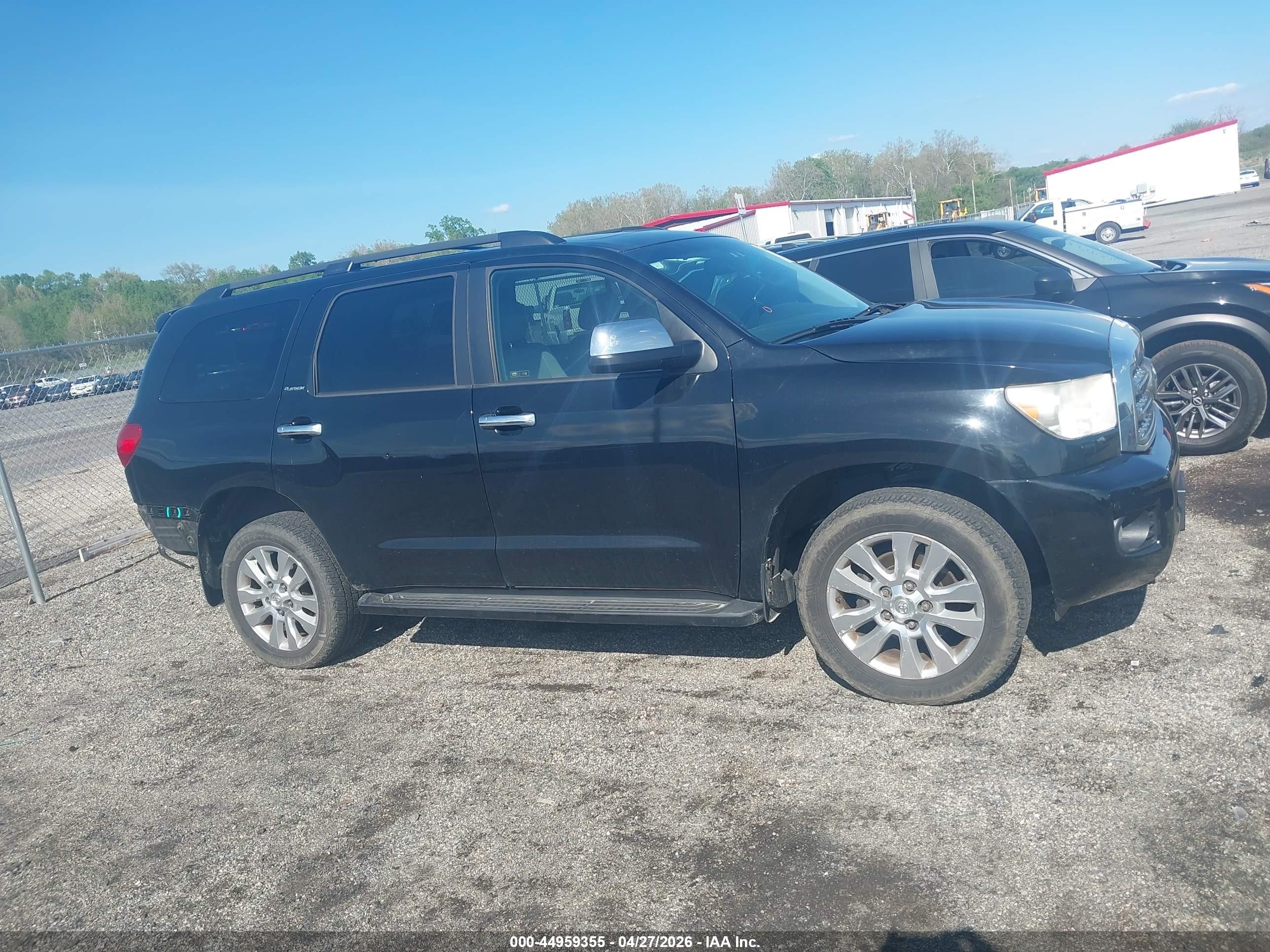 2008 Toyota Sequoia Platinum 5.7l V8 Black vin: 5TDBY67A08S023015