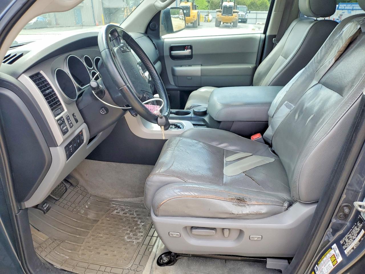 2008 Toyota Sequoia Platinum Gray vin: 5TDBY67A18S017014
