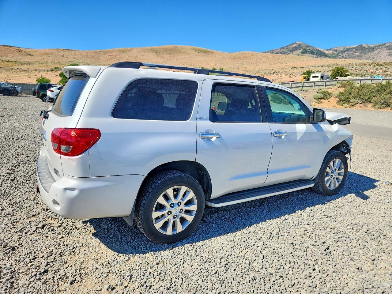 2008 Toyota Sequoia Platinum White vin: 5TDBY67A78S020998