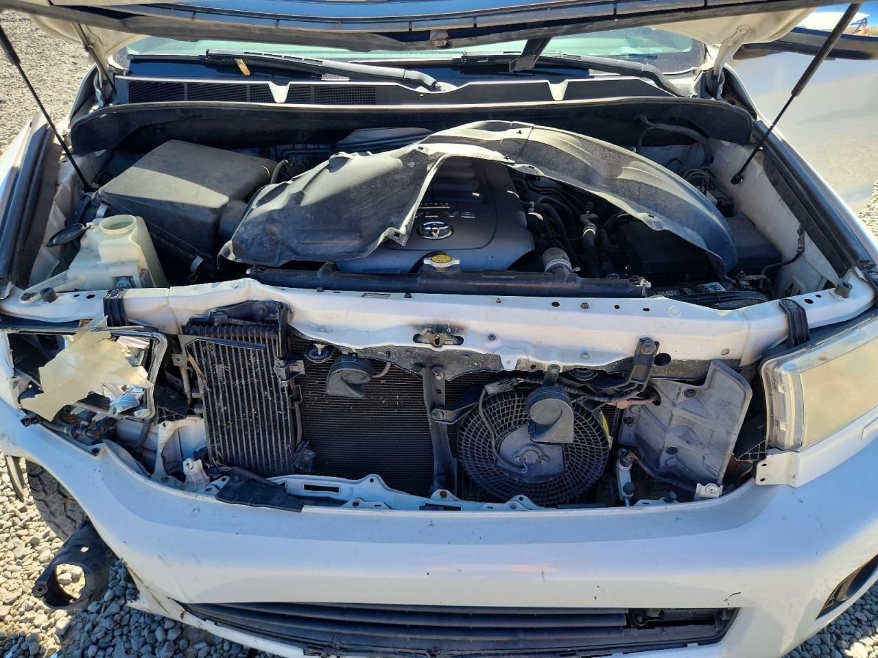 2008 Toyota Sequoia Platinum White vin: 5TDBY67A78S020998