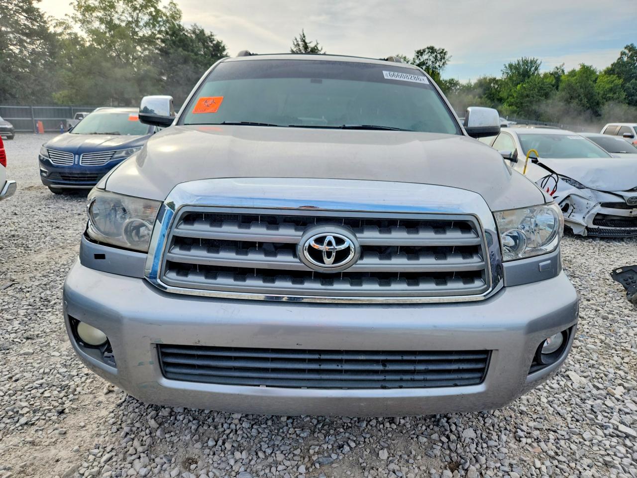 2008 Toyota Sequoia Limited Silver vin: 5TDBY68A08S002633