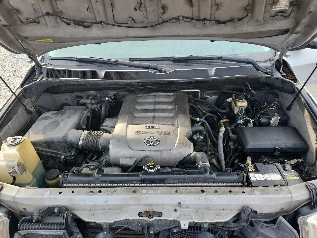 2008 Toyota Sequoia Limited Silver vin: 5TDBY68A08S002633