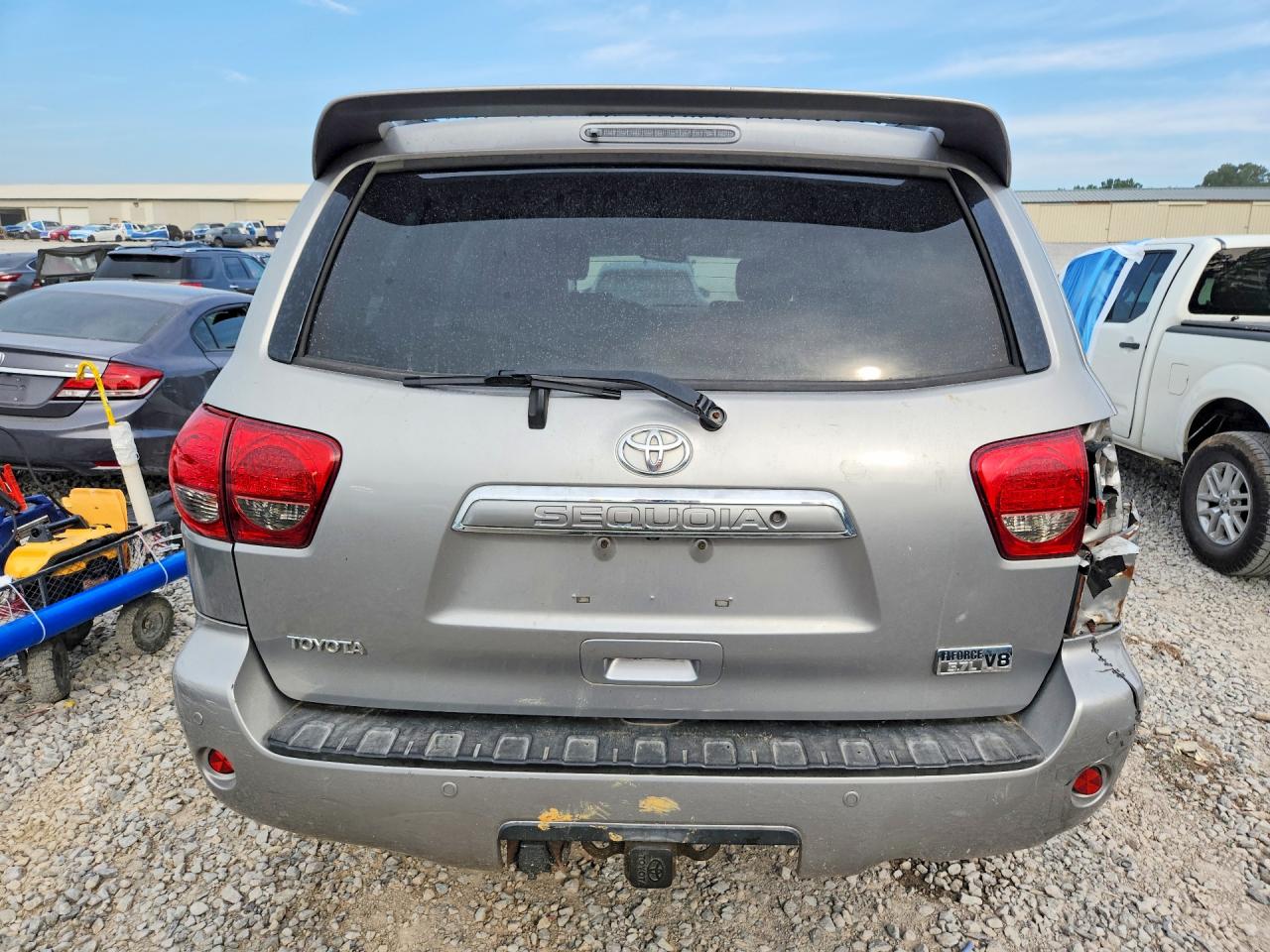 2008 Toyota Sequoia Limited Silver vin: 5TDBY68A08S002633