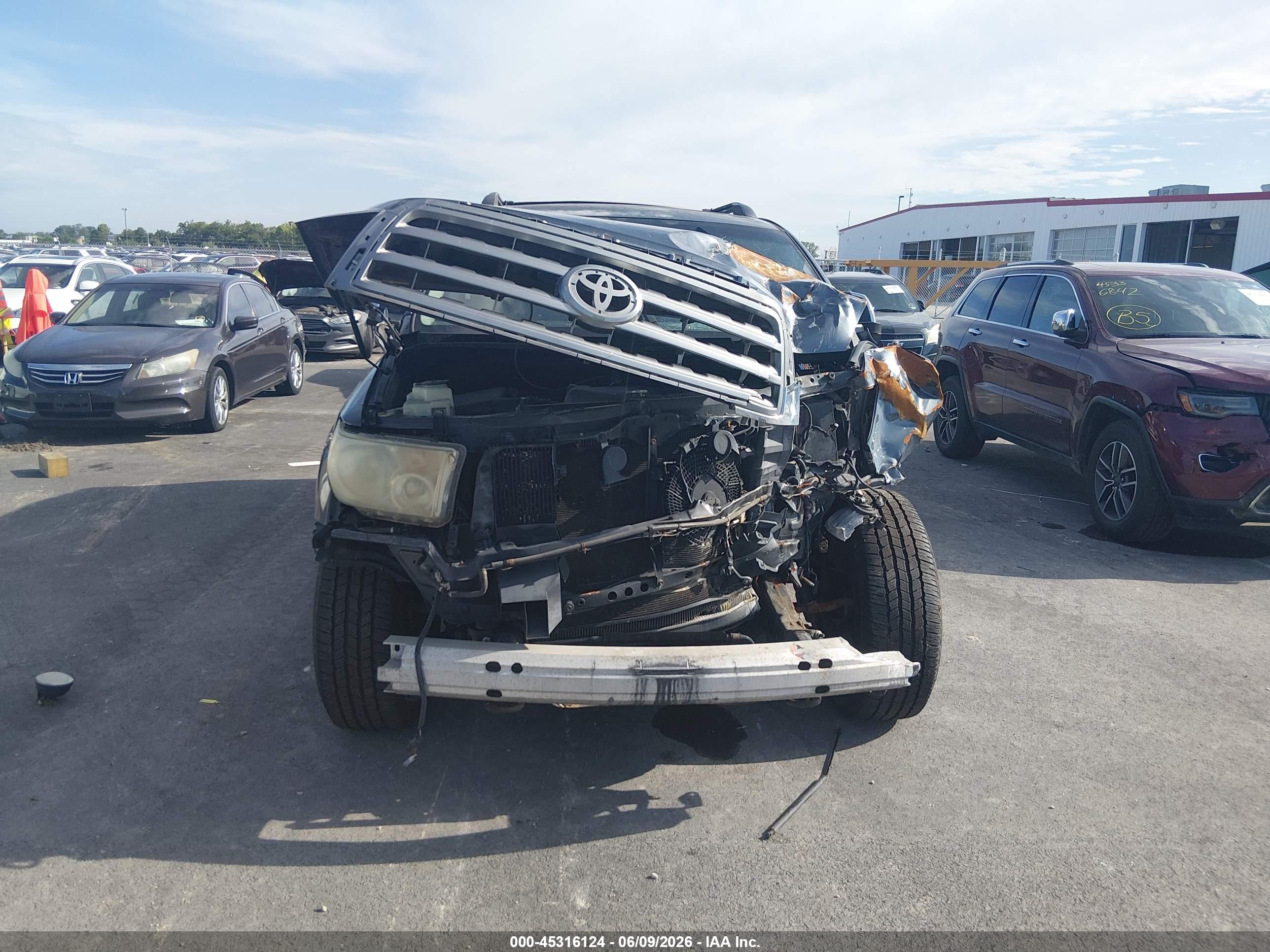 2008 Toyota Sequoia Limited 5.7l V8 Blue vin: 5TDBY68A08S005970