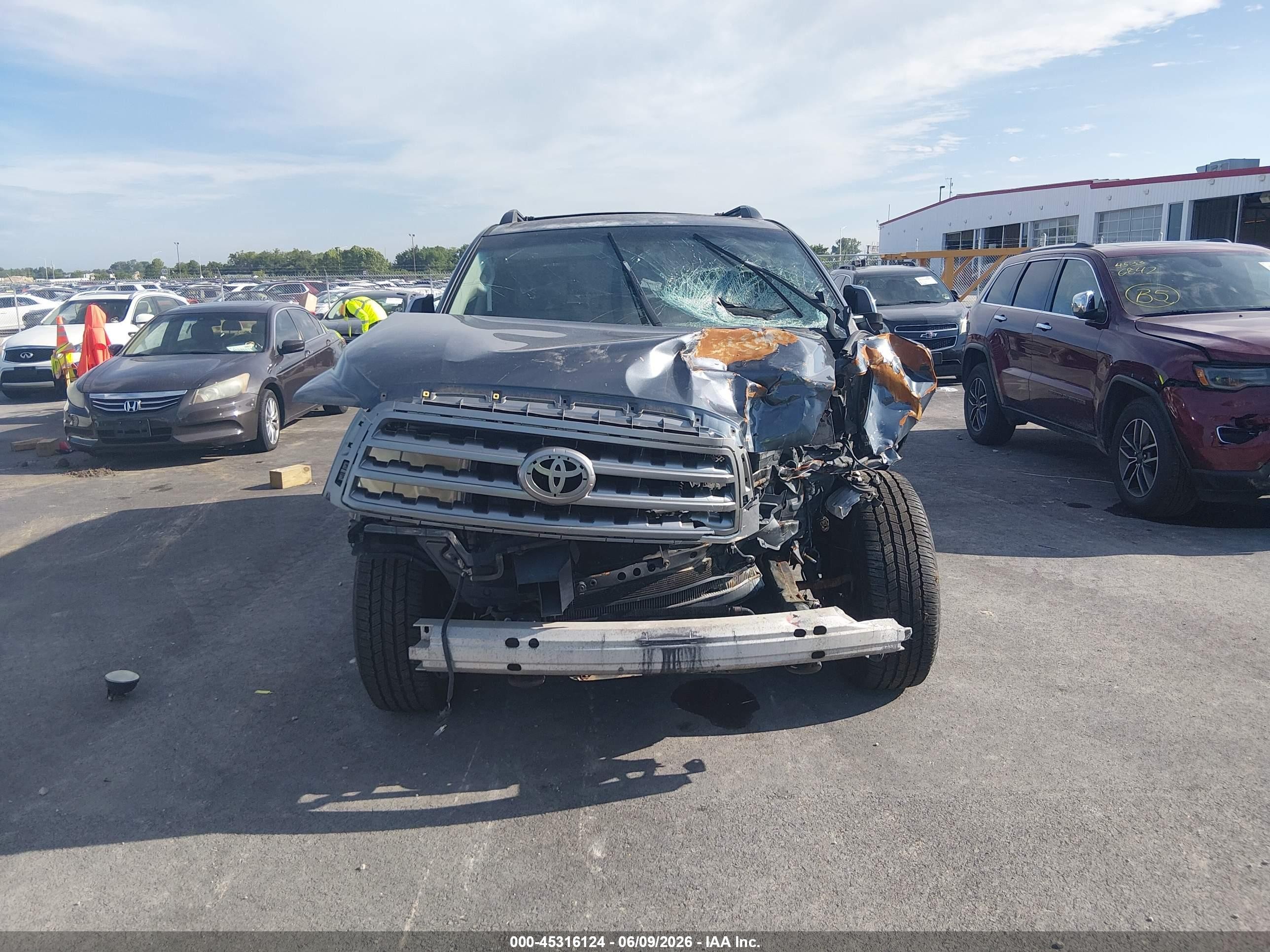 2008 Toyota Sequoia Limited 5.7l V8 Blue vin: 5TDBY68A08S005970