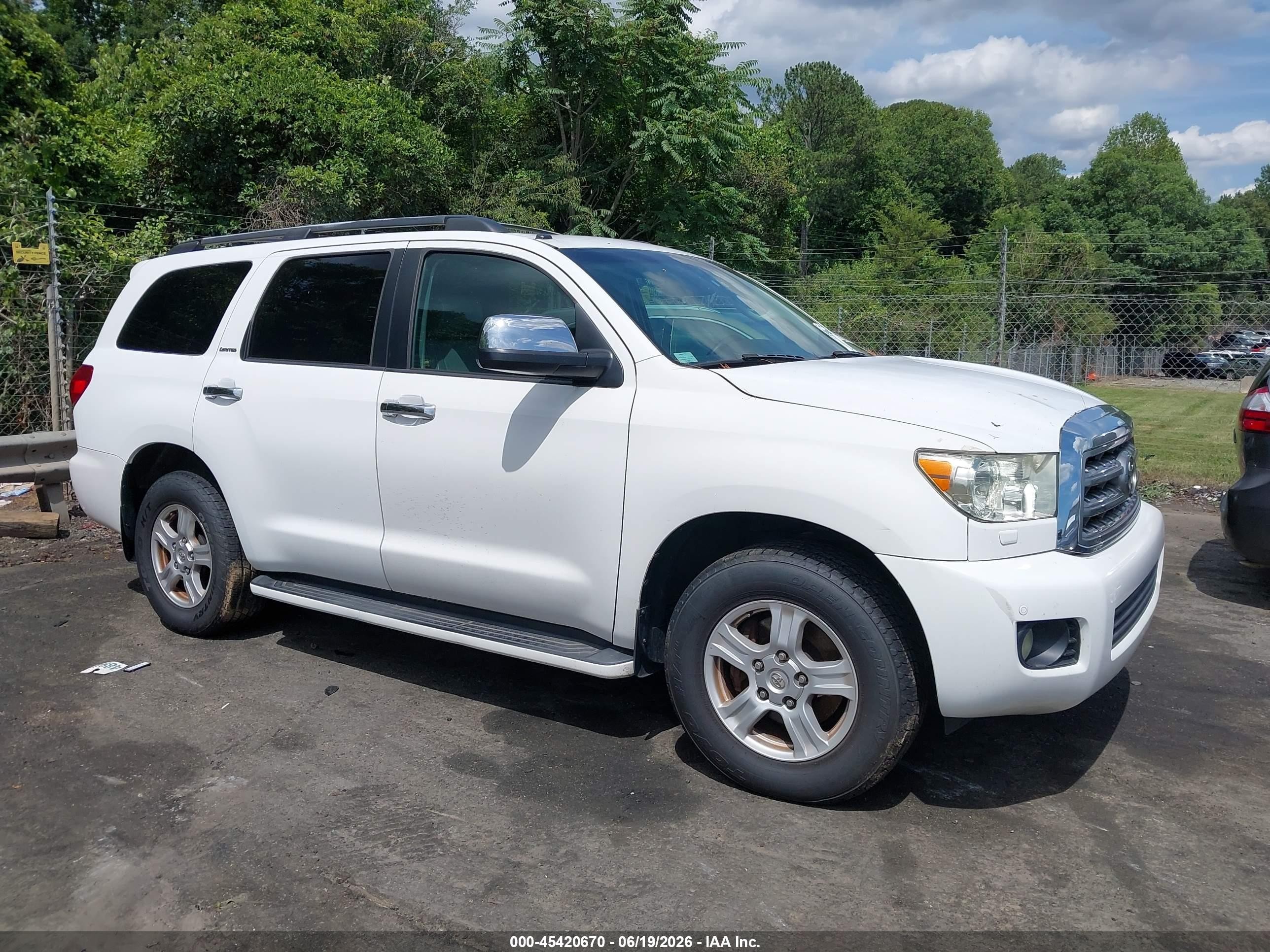 2008 Toyota Sequoia Limited 5.7l V8 Белый vin: 5TDBY68A08S014989