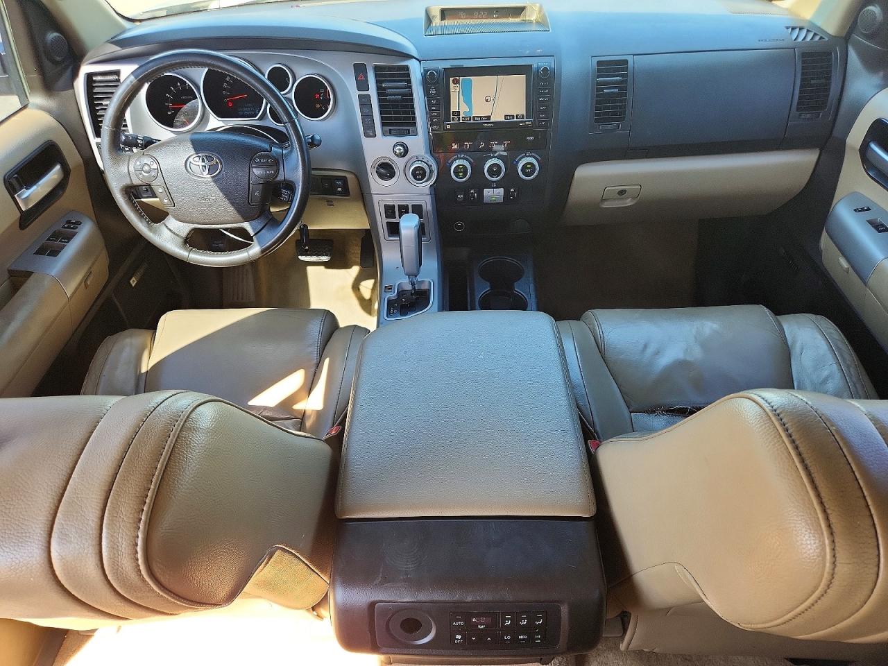 2008 Toyota Sequoia Limited Tan vin: 5TDBY68A28S006201