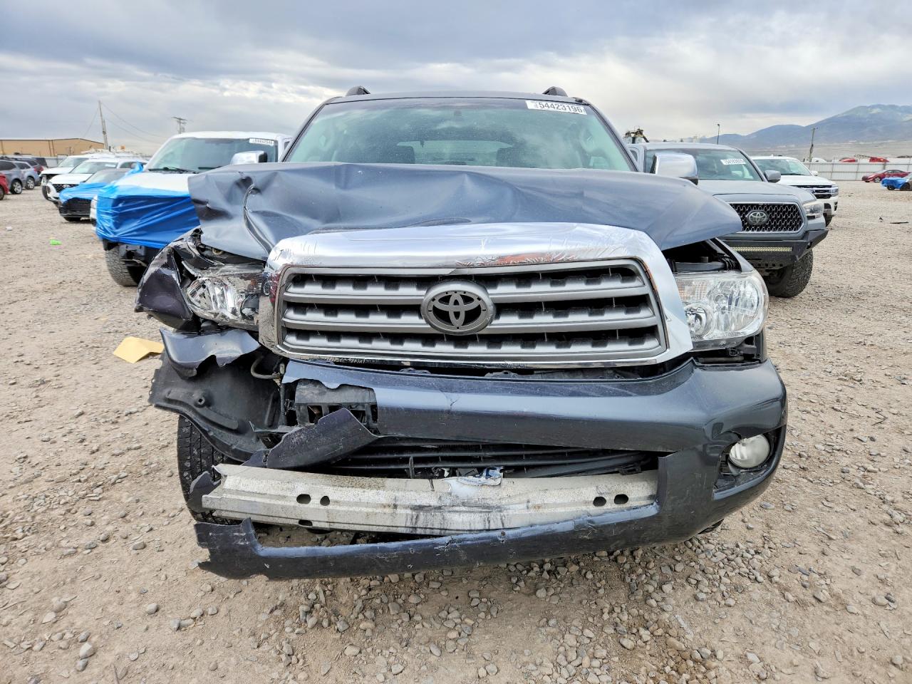 2008 Toyota Sequoia Limited Gray vin: 5TDBY68A28S017795