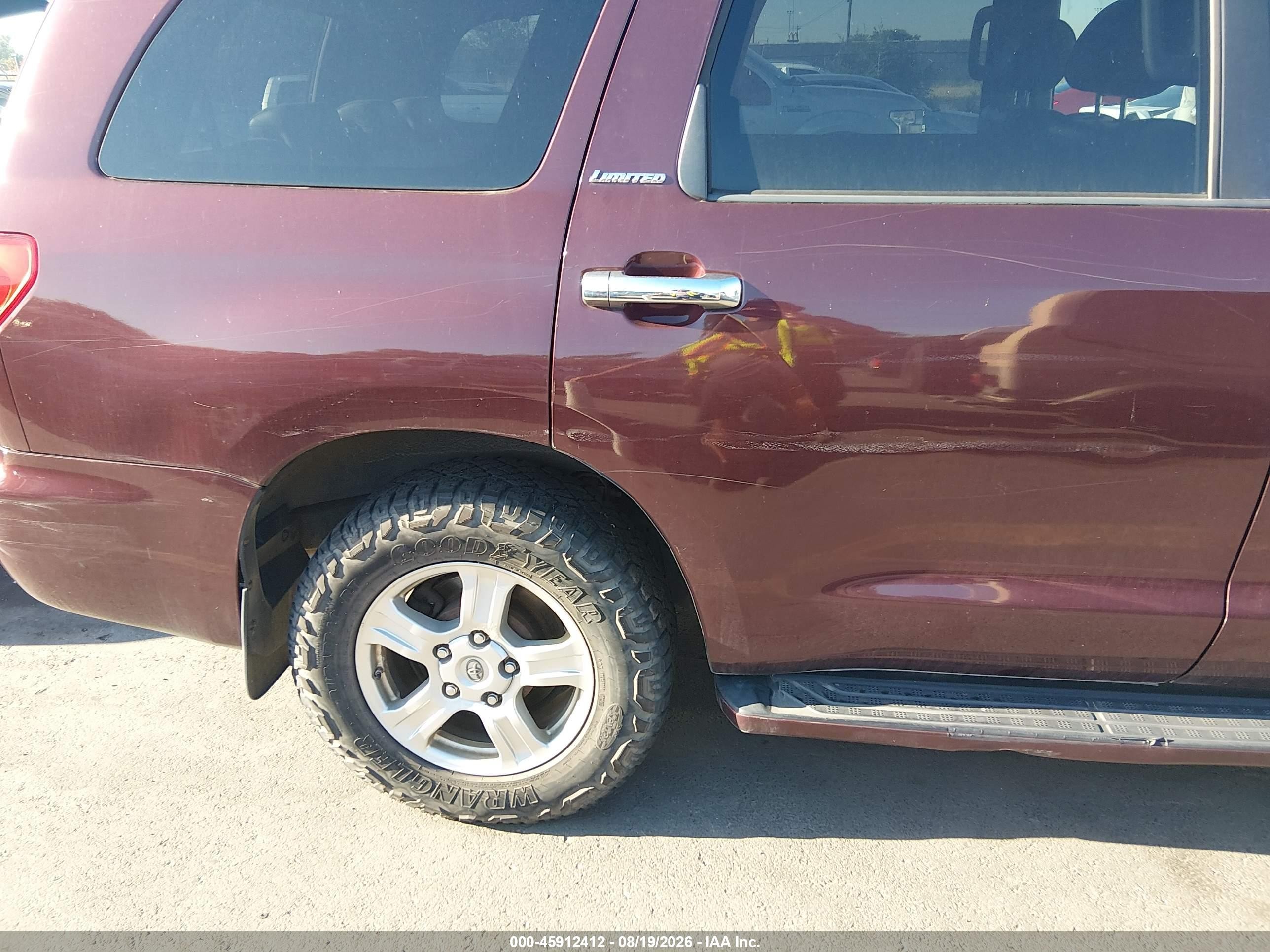 2008 Toyota Sequoia Limited 5.7l V8 Бордовый vin: 5TDBY68A48S003655