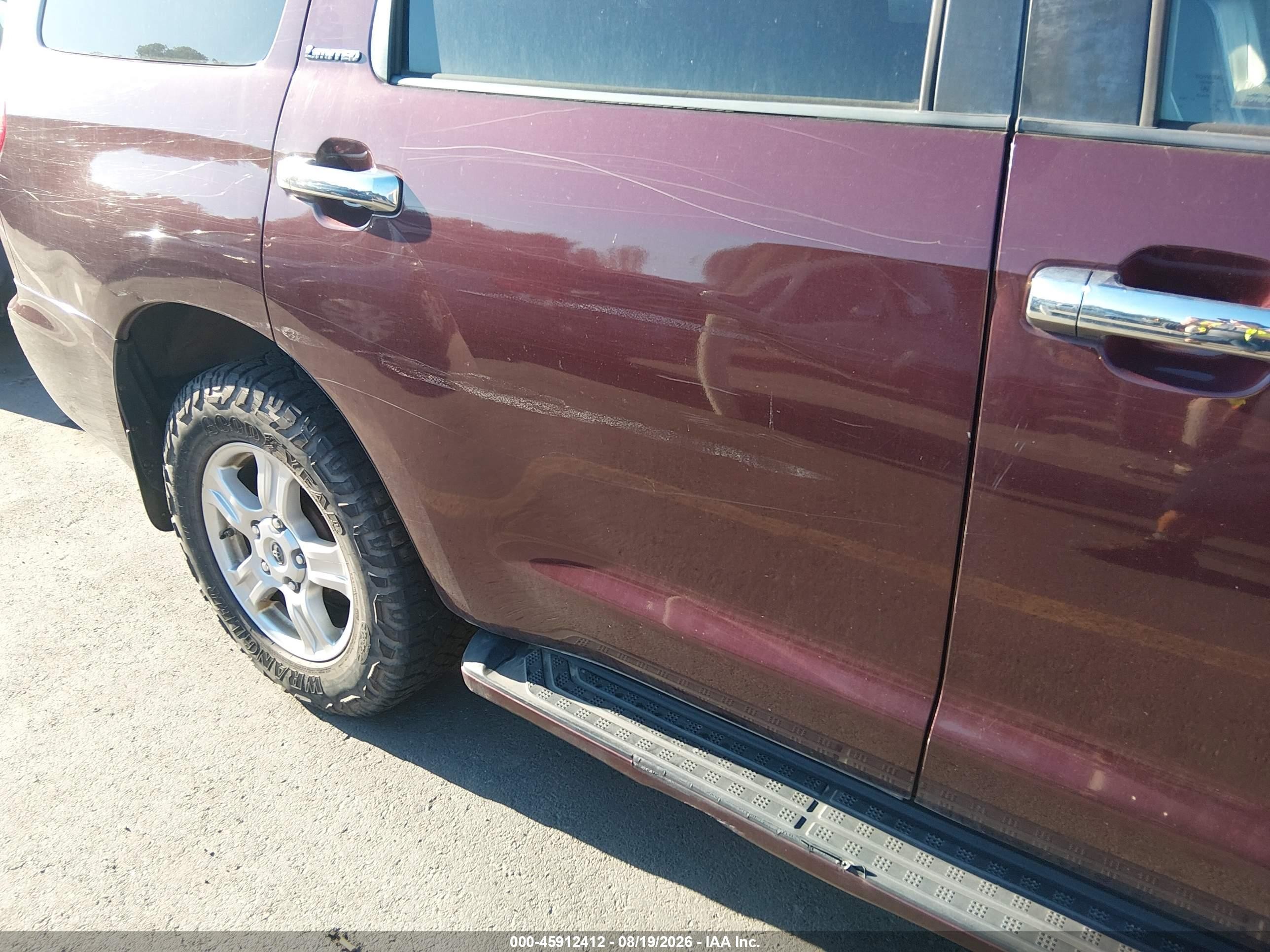 2008 Toyota Sequoia Limited 5.7l V8 Бордовый vin: 5TDBY68A48S003655