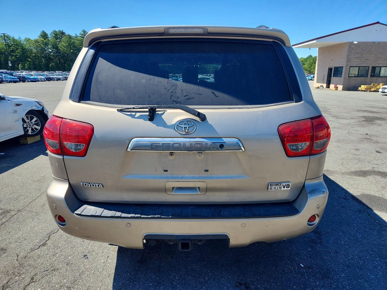 2008 Toyota Sequoia Limited Tan vin: 5TDBY68A58S012929