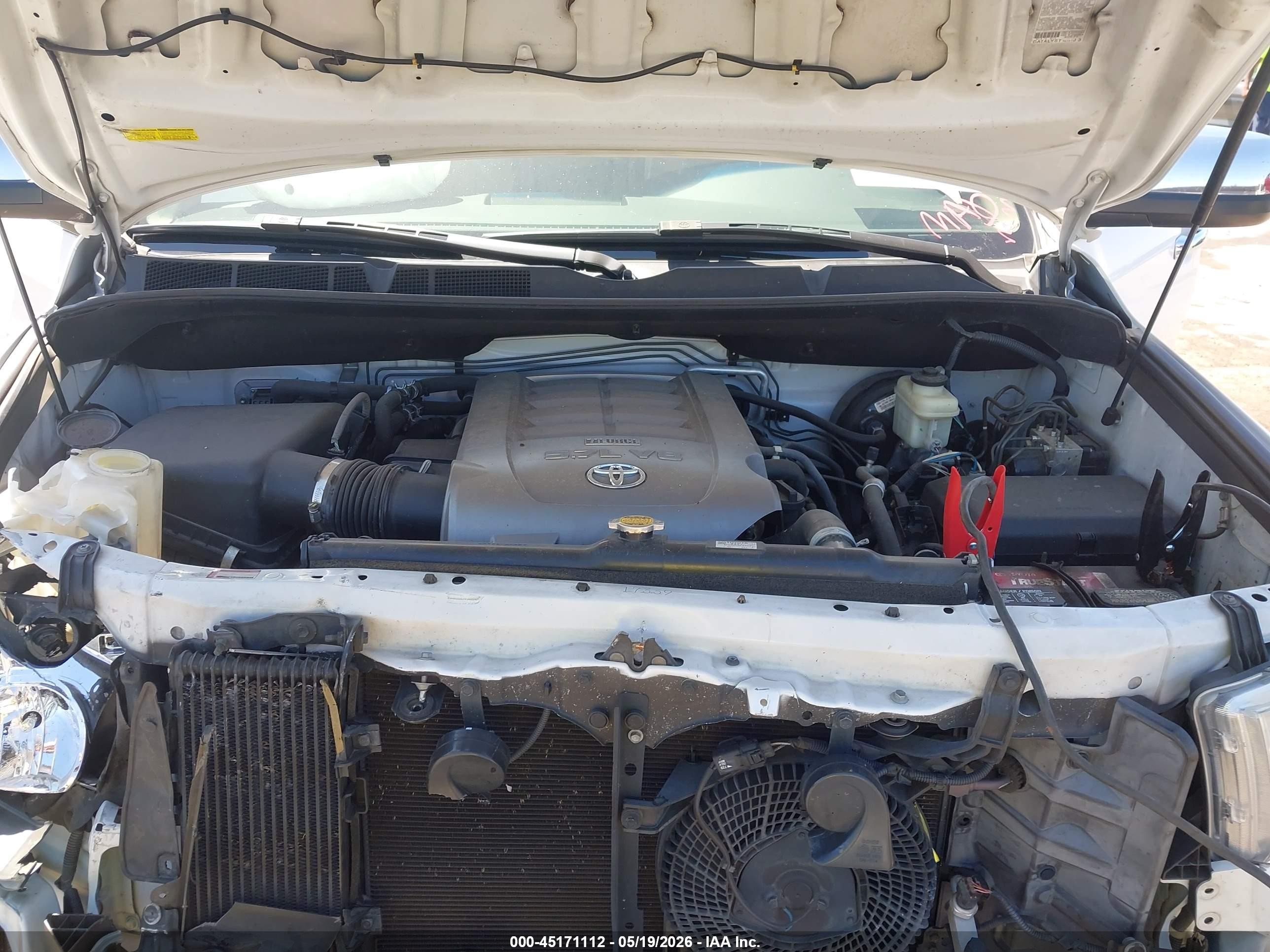 2008 Toyota Sequoia Limited 5.7l V8 White vin: 5TDBY68A58S021548
