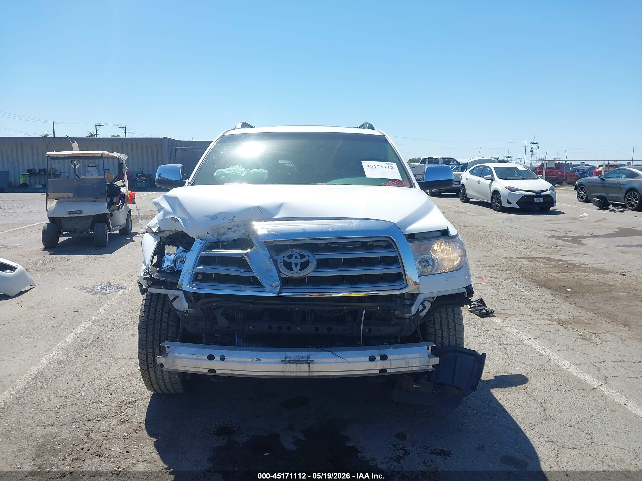 2008 Toyota Sequoia Limited 5.7l V8 White vin: 5TDBY68A58S021548