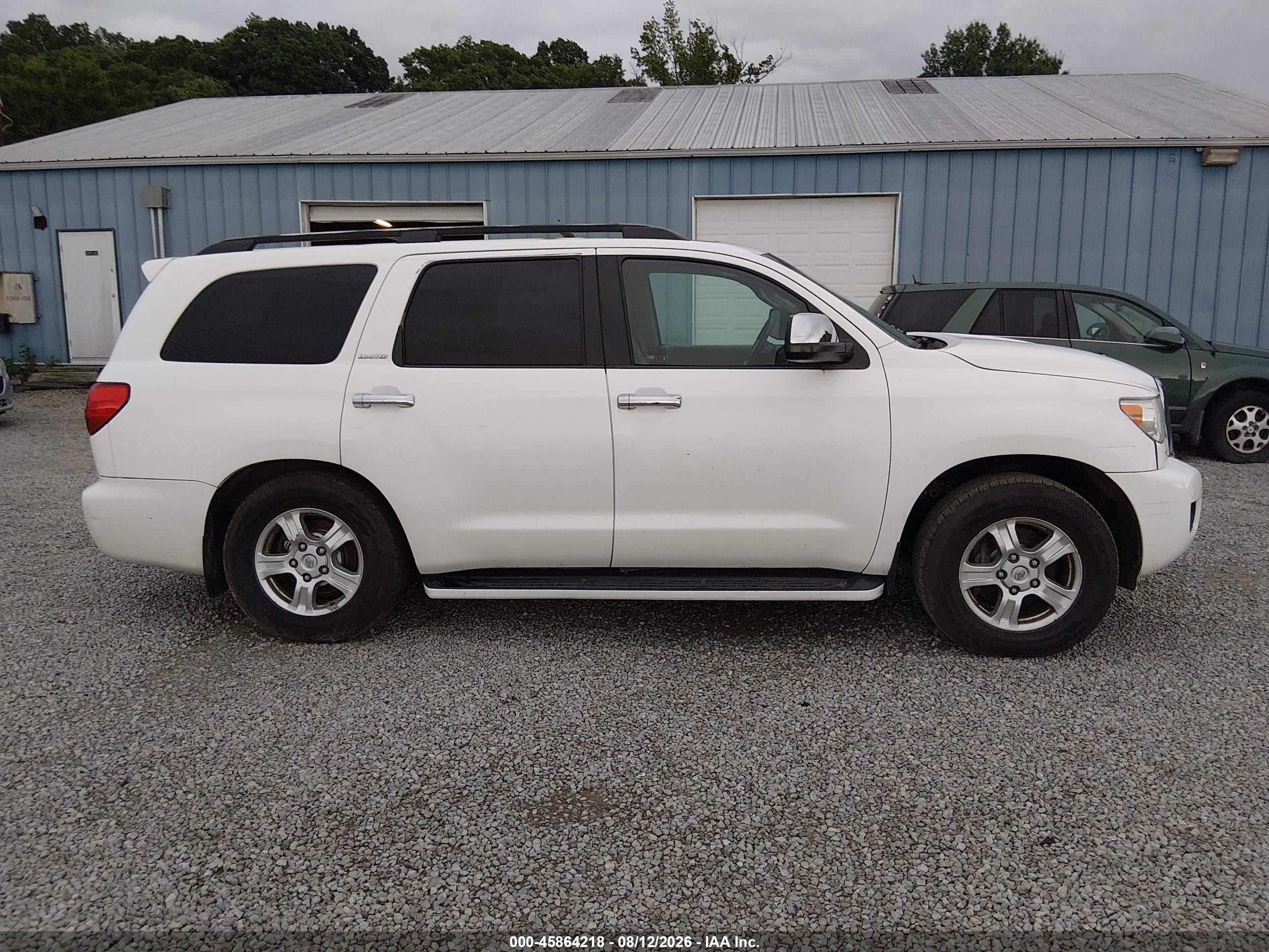 2008 Toyota Sequoia Limited 5.7l V8 Белый vin: 5TDBY68A98S006535