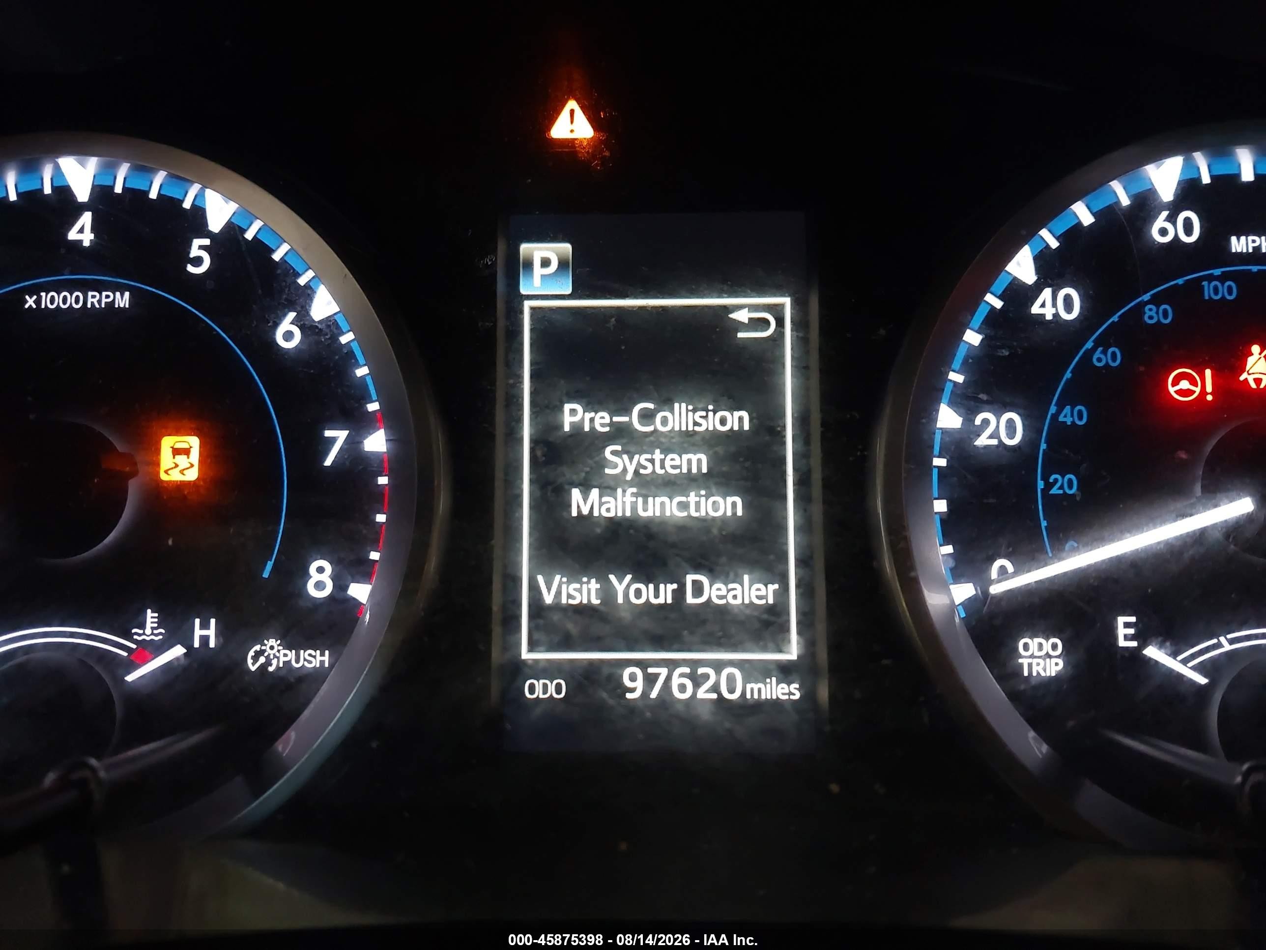 2018 Toyota Highlander Le Plus Gray vin: 5TDBZRFH0JS814146