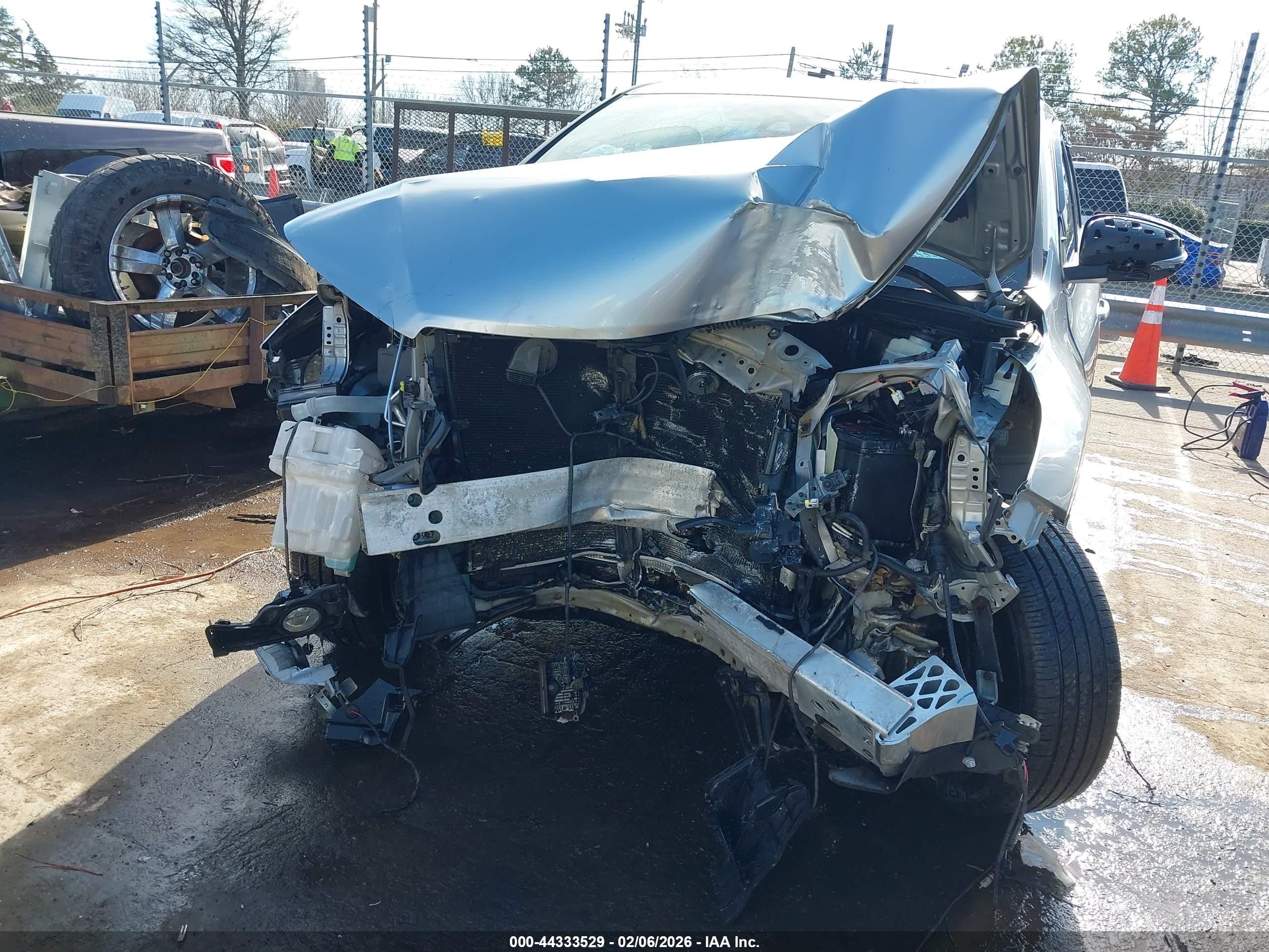 2017 Toyota Highlander Le Plus Silver vin: 5TDBZRFHXHS357730