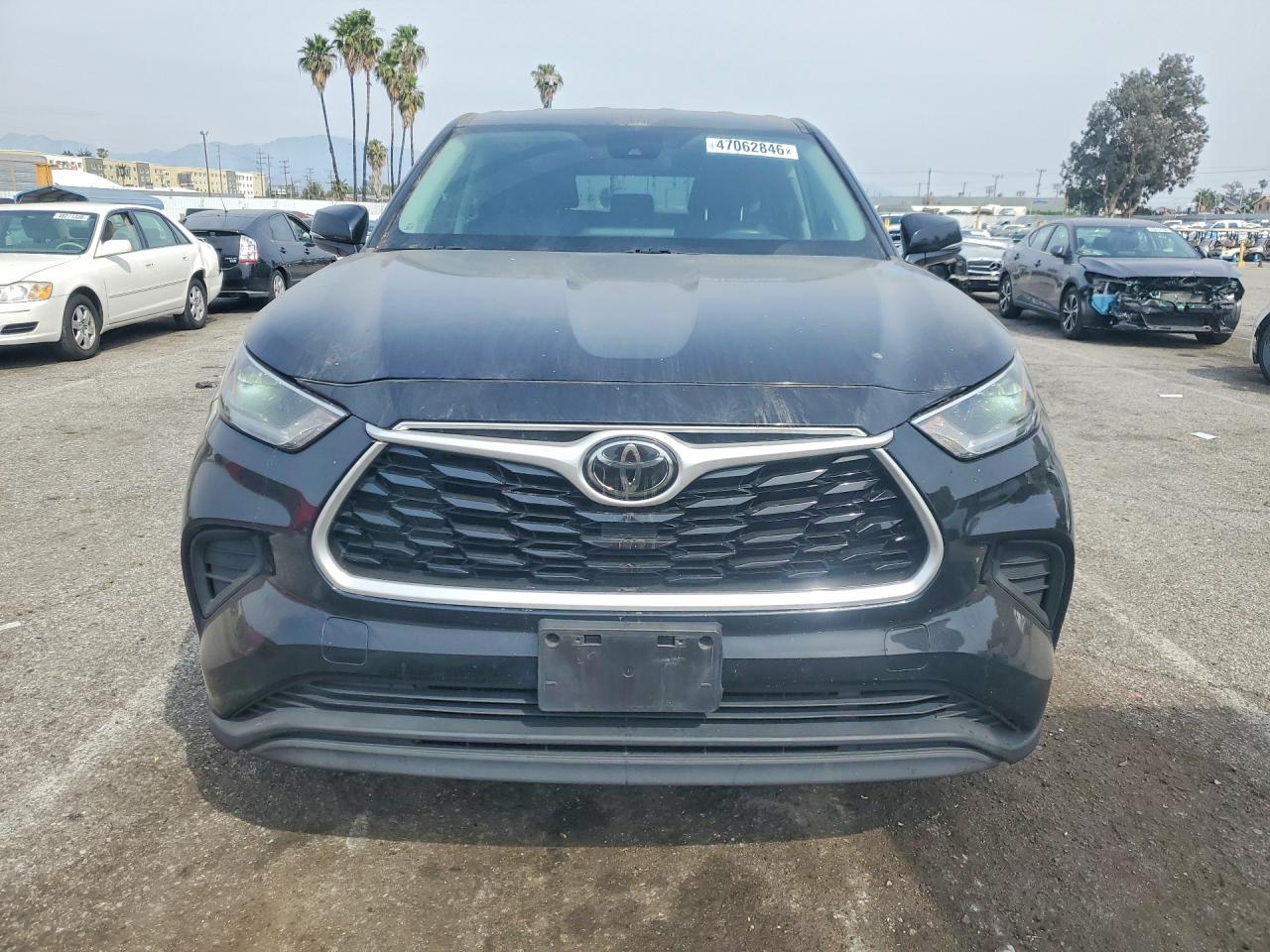 2021 Toyota Highlander L Black vin: 5TDCZRAH5MS517499