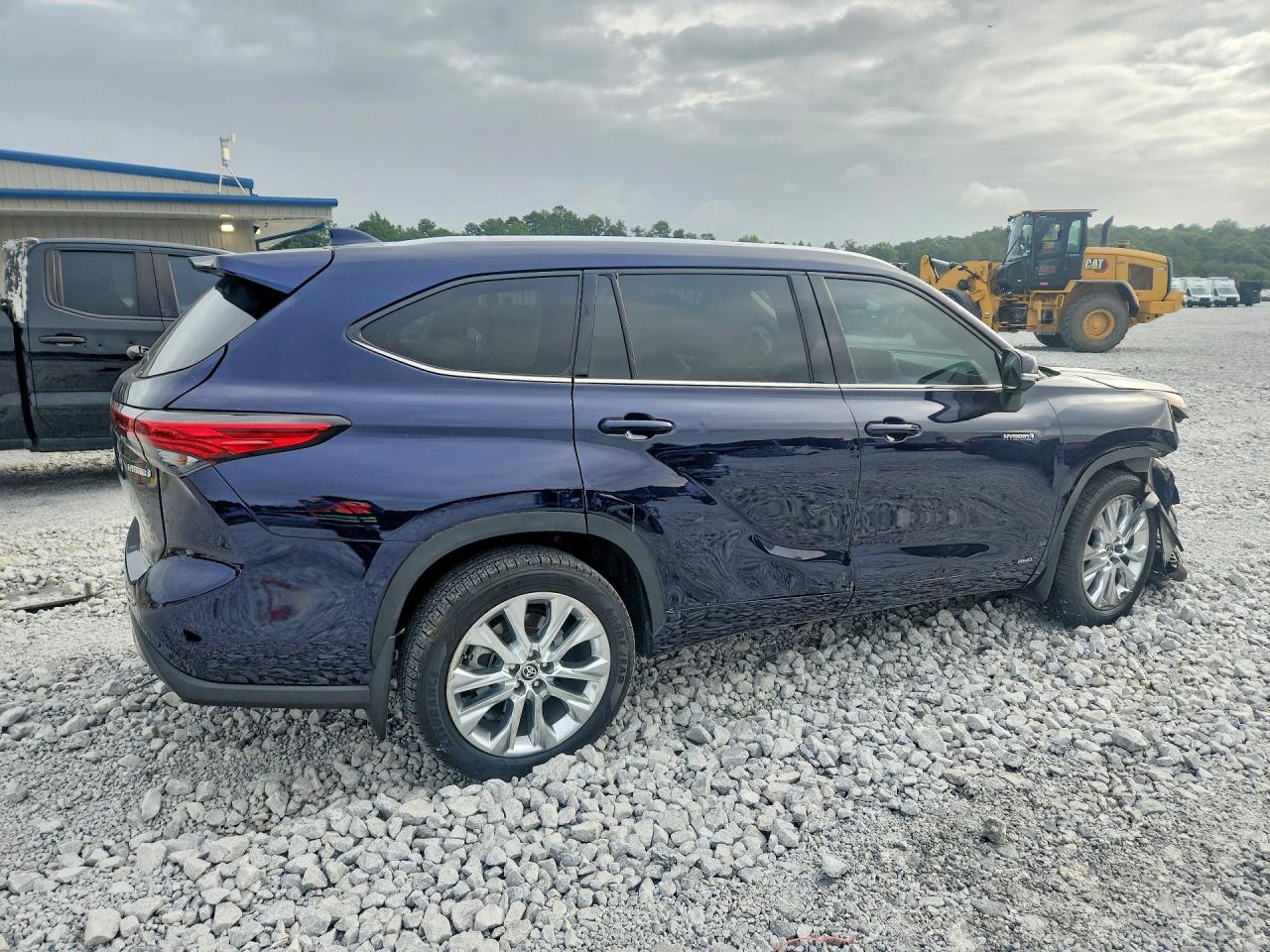 2021 Toyota Highlander Hybrid Limited Blue vin: 5TDDBRCH0MS528075