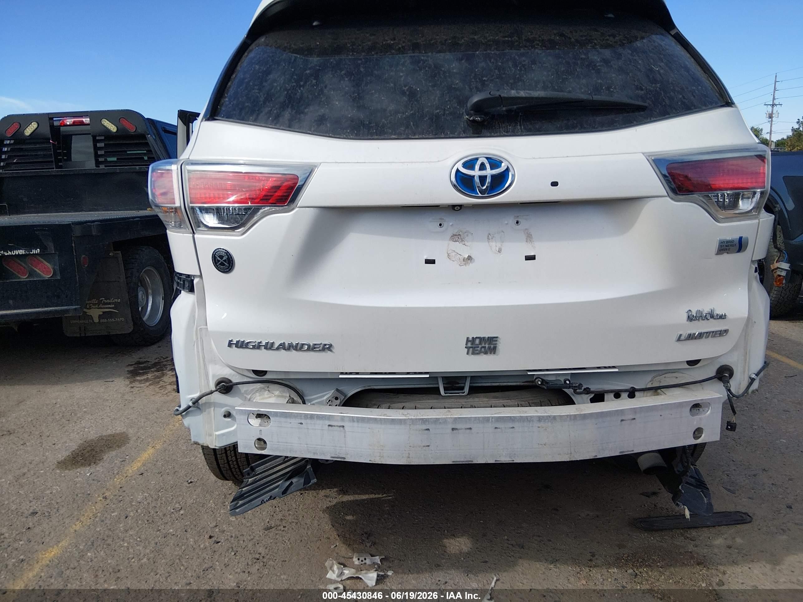2015 Toyota Highlander Hybrid Limited Platinum V6 White vin: 5TDDCRFH0FS009958