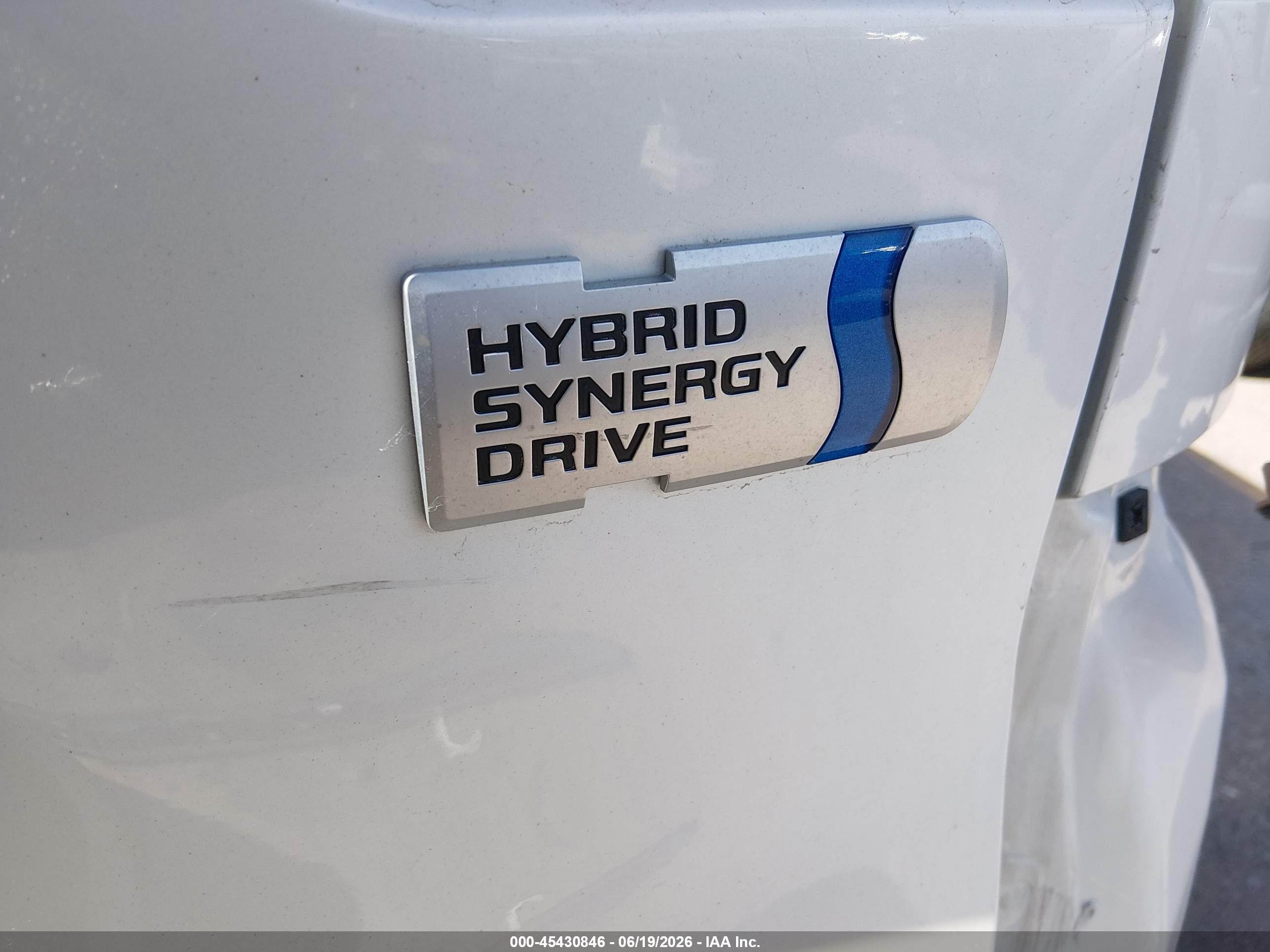 2015 Toyota Highlander Hybrid Limited Platinum V6 White vin: 5TDDCRFH0FS009958