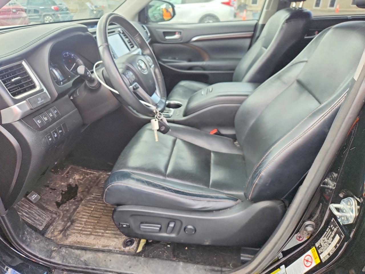 2015 Toyota Highlander Hybrid Limited Platinum Black vin: 5TDDCRFH1FS007104
