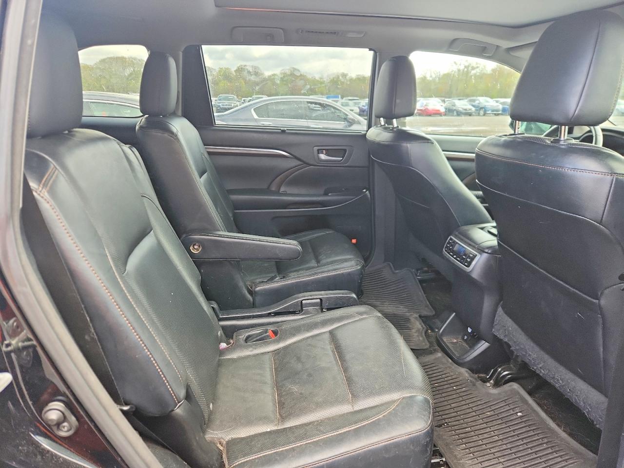 2015 Toyota Highlander Hybrid Limited Platinum Black vin: 5TDDCRFH1FS007104