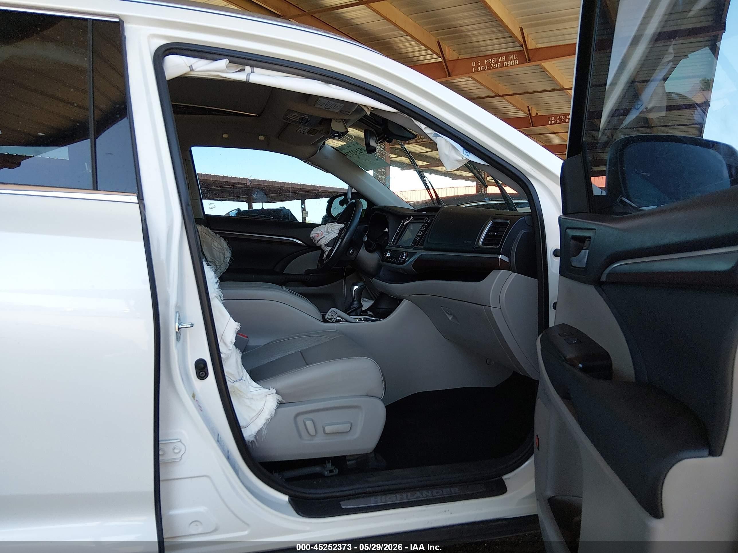 2014 Toyota Highlander Hybrid Limited Platinum V6 White vin: 5TDDCRFH2ES007014