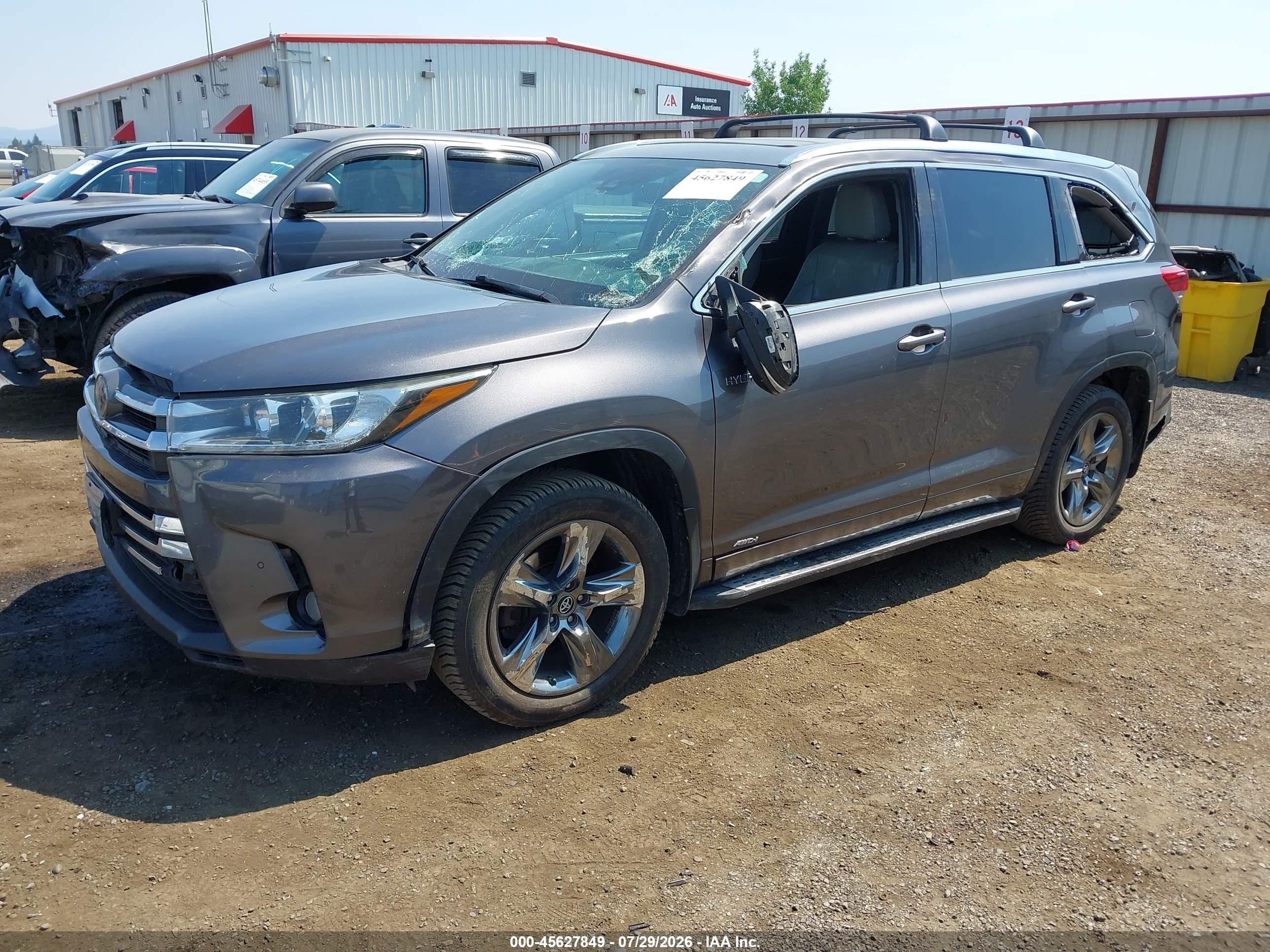 2018 Toyota Highlander Hybrid Limited Platinum Silver vin: 5TDDGRFHXJS041894