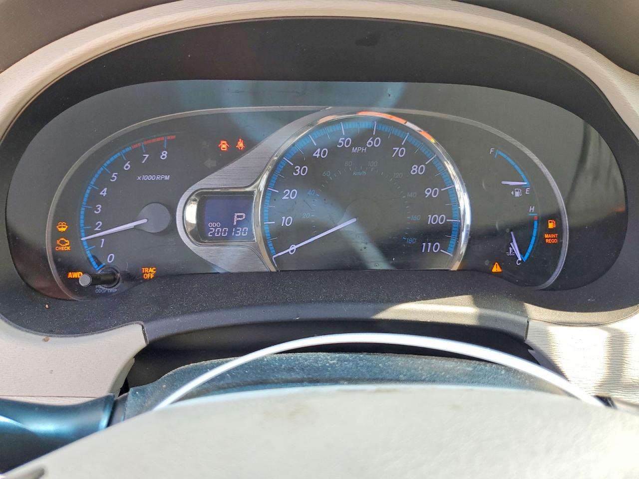 2013 Toyota Sienna Xle 7-passenger Silver vin: 5TDDK3DC0DS050661