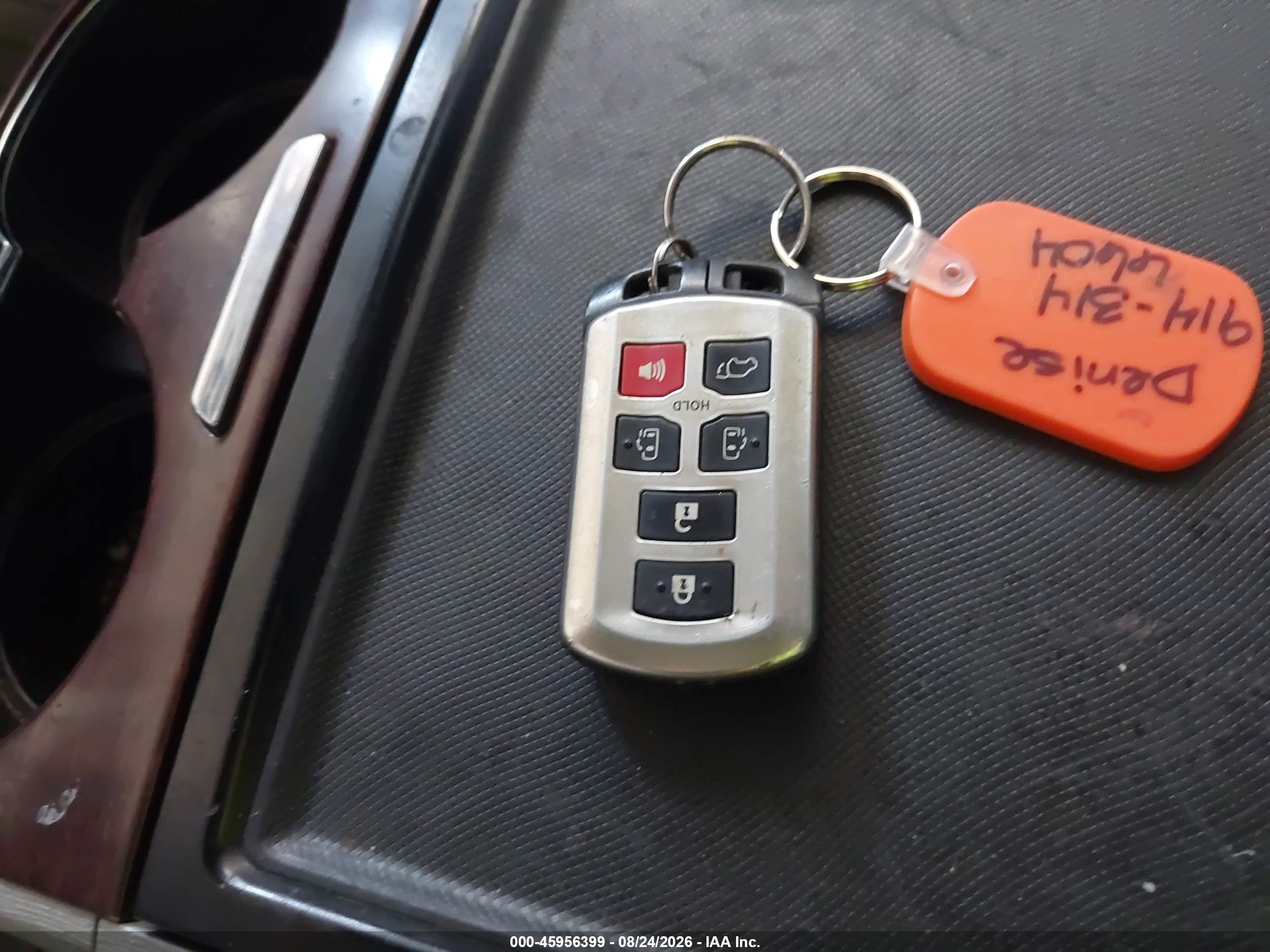 2013 Toyota Sienna Xle 7 Passenger Light Blue vin: 5TDDK3DC0DS056248