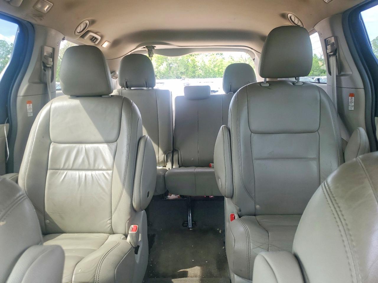 2015 Toyota Sienna Xle Premium 7-passenger Blue vin: 5TDDK3DC0FS119979