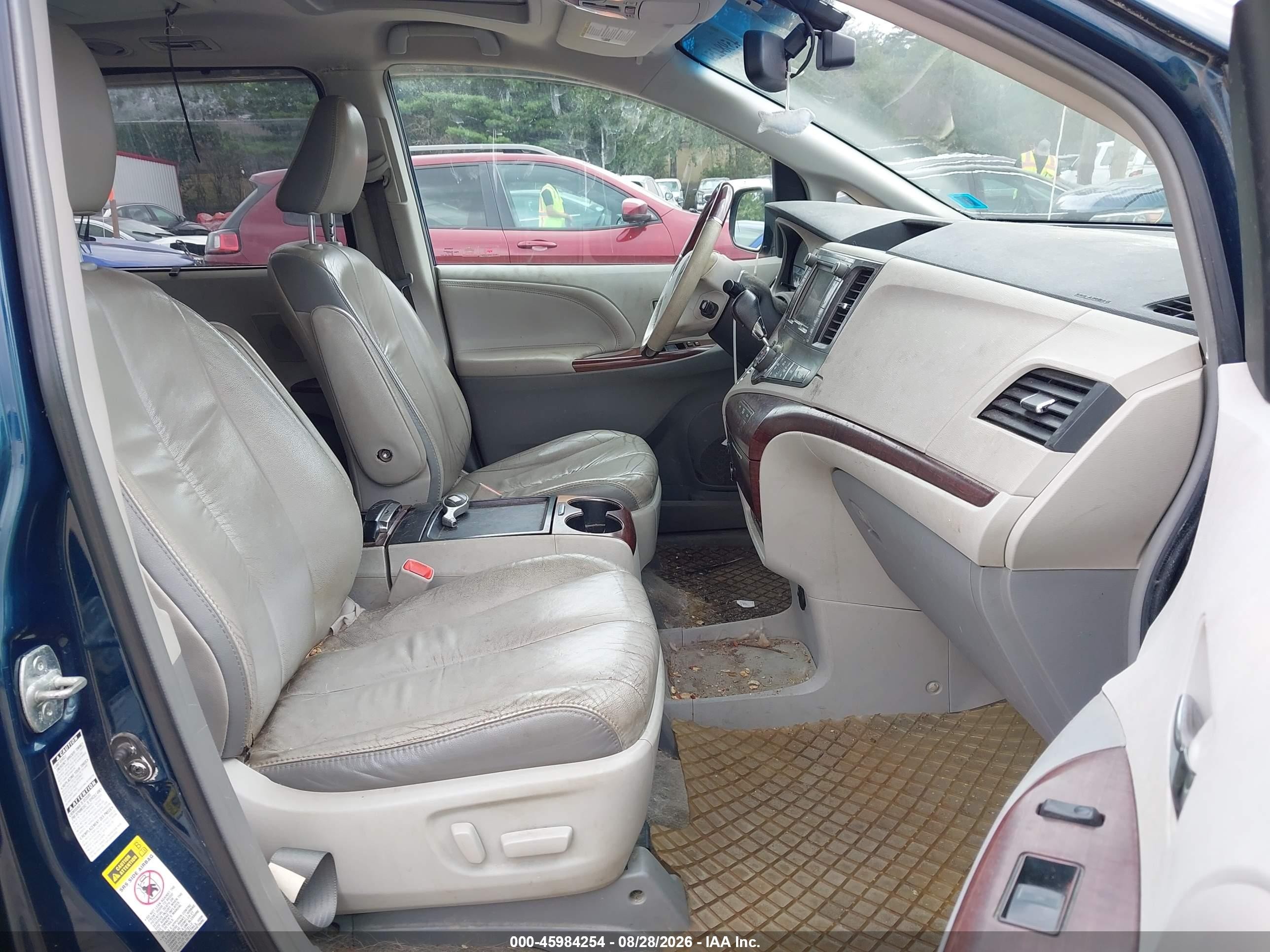 2011 Toyota Sienna Limited Dark Blue vin: 5TDDK3DC1BS030089