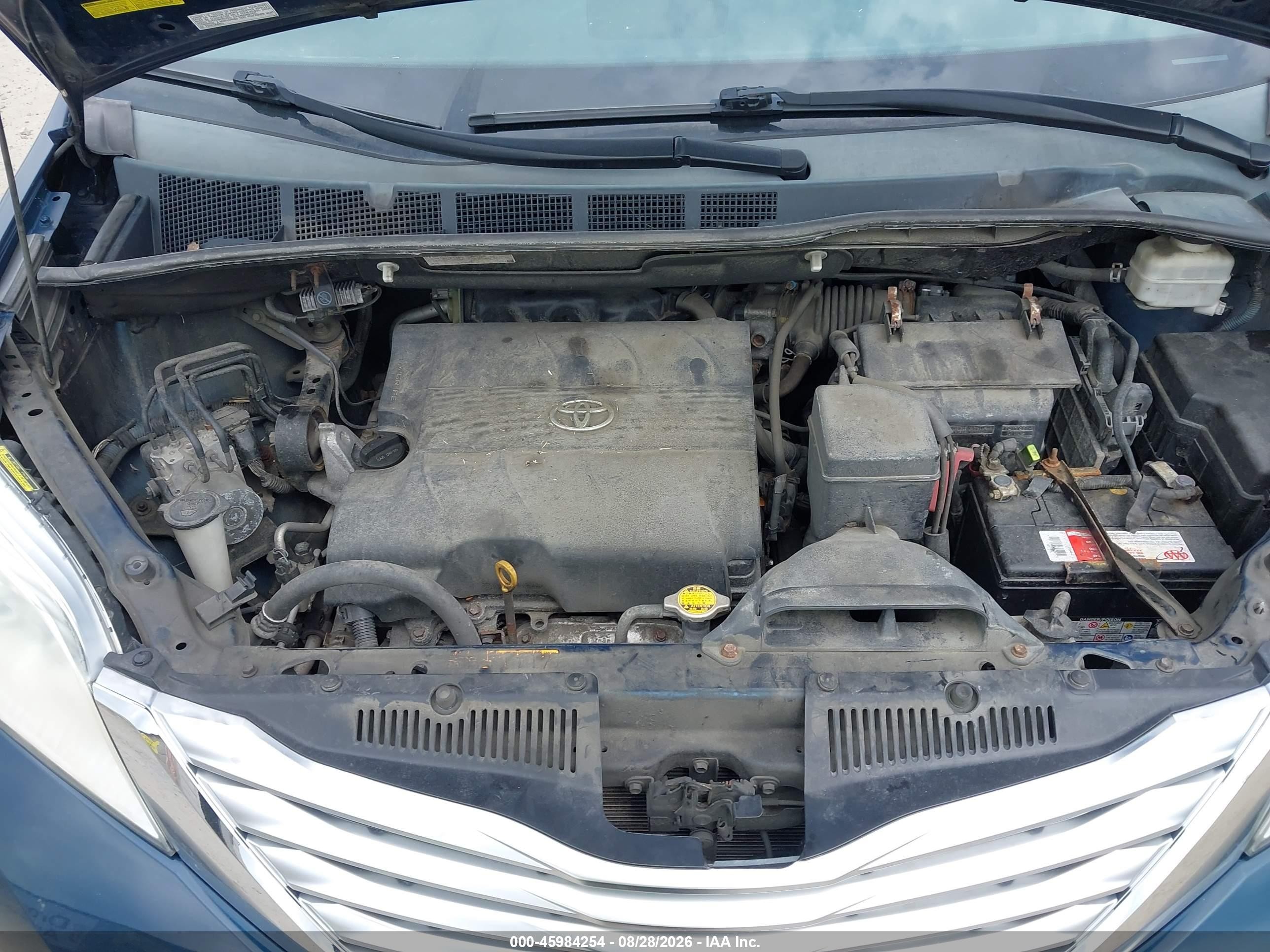 2011 Toyota Sienna Limited Dark Blue vin: 5TDDK3DC1BS030089
