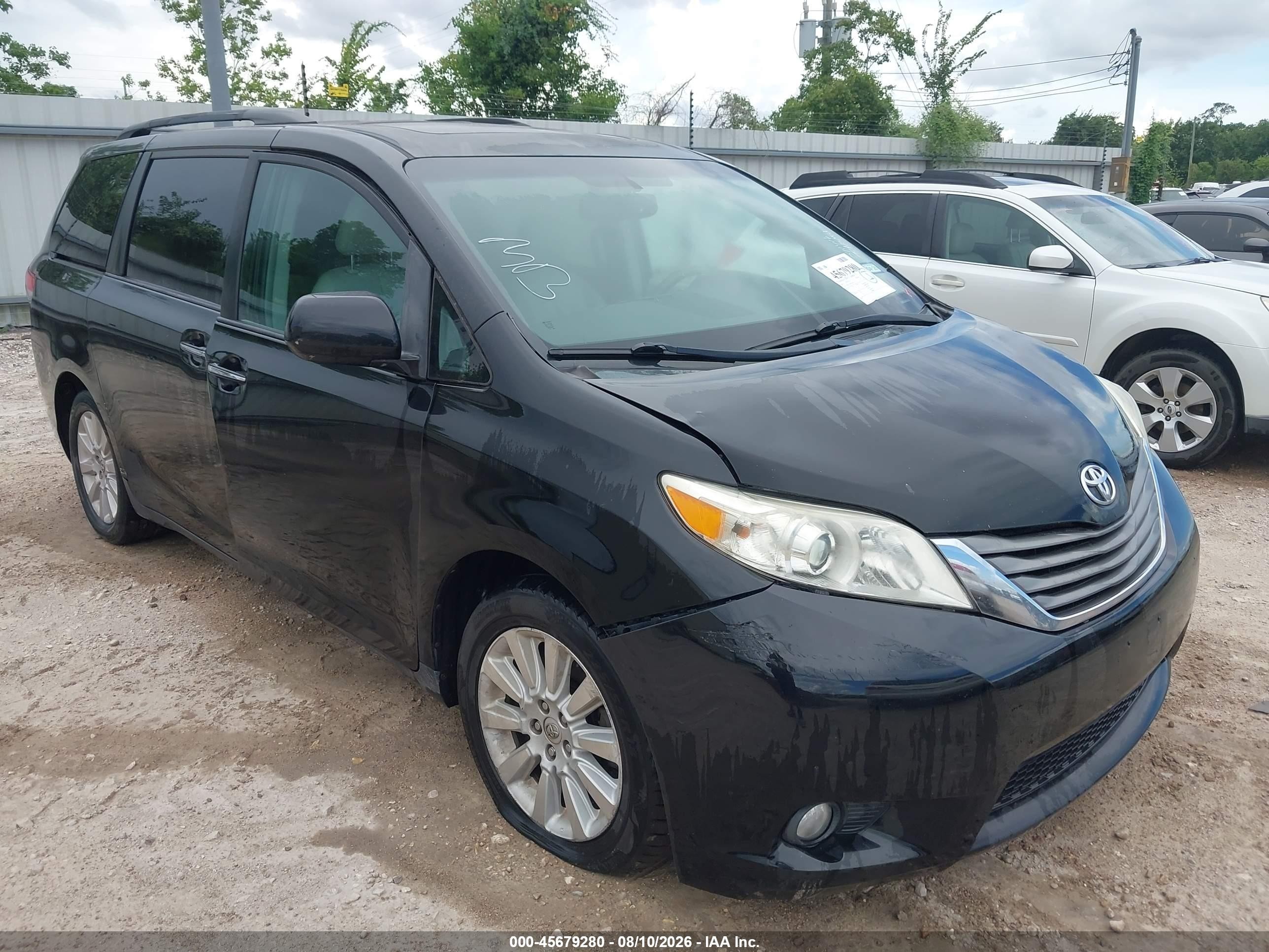 2013 Toyota Sienna Xle 7 Passenger Black vin: 5TDDK3DC1DS071406