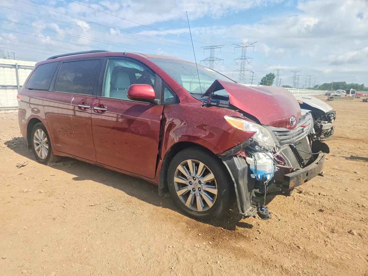 2014 Toyota Sienna Xle 7-passenger Burgundy vin: 5TDDK3DC1ES080625