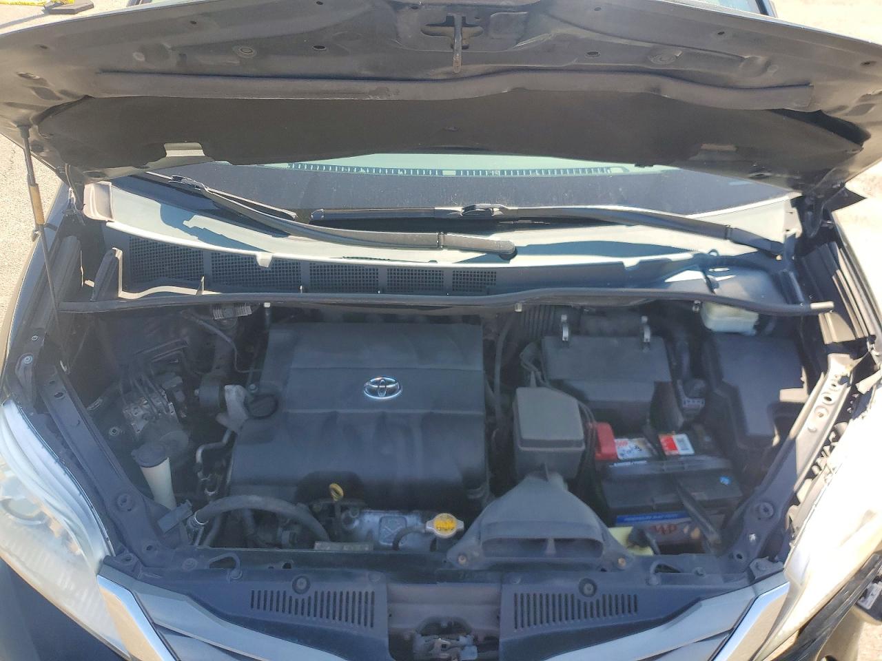 2014 Toyota Sienna Xle 7-passenger Black vin: 5TDDK3DC1ES091866