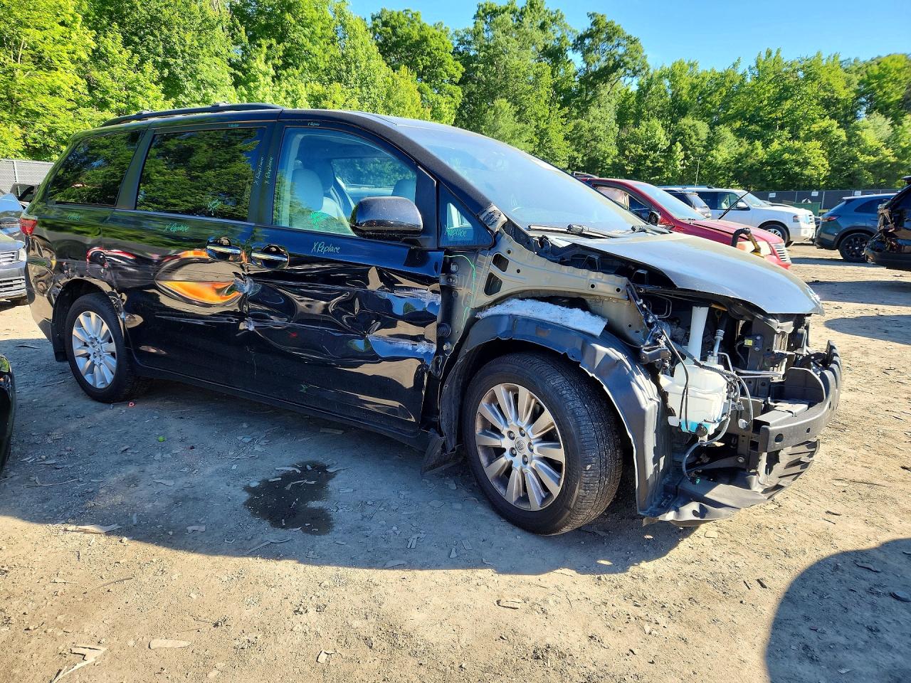 2015 Toyota Sienna Xle Premium 7-passenger Black vin: 5TDDK3DC1FS098754
