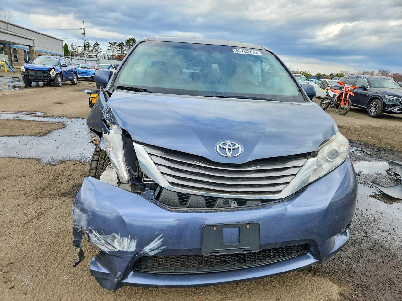 2015 Toyota Sienna Xle 7-passenger Blue vin: 5TDDK3DC1FS104942