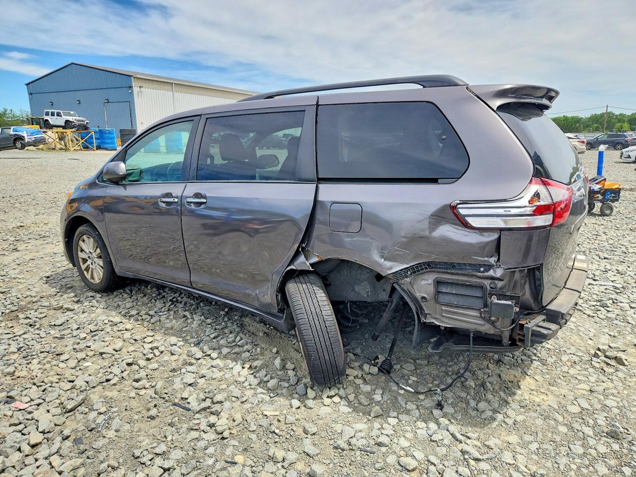 2015 Toyota Sienna Xle 7-passenger Gray vin: 5TDDK3DC1FS112278