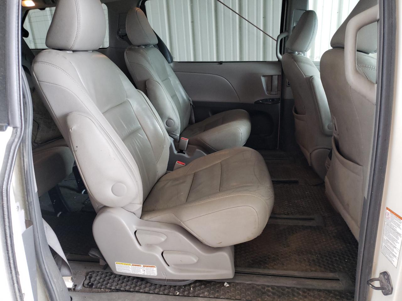2015 Toyota Sienna Xle White vin: 5TDDK3DC1FS118758